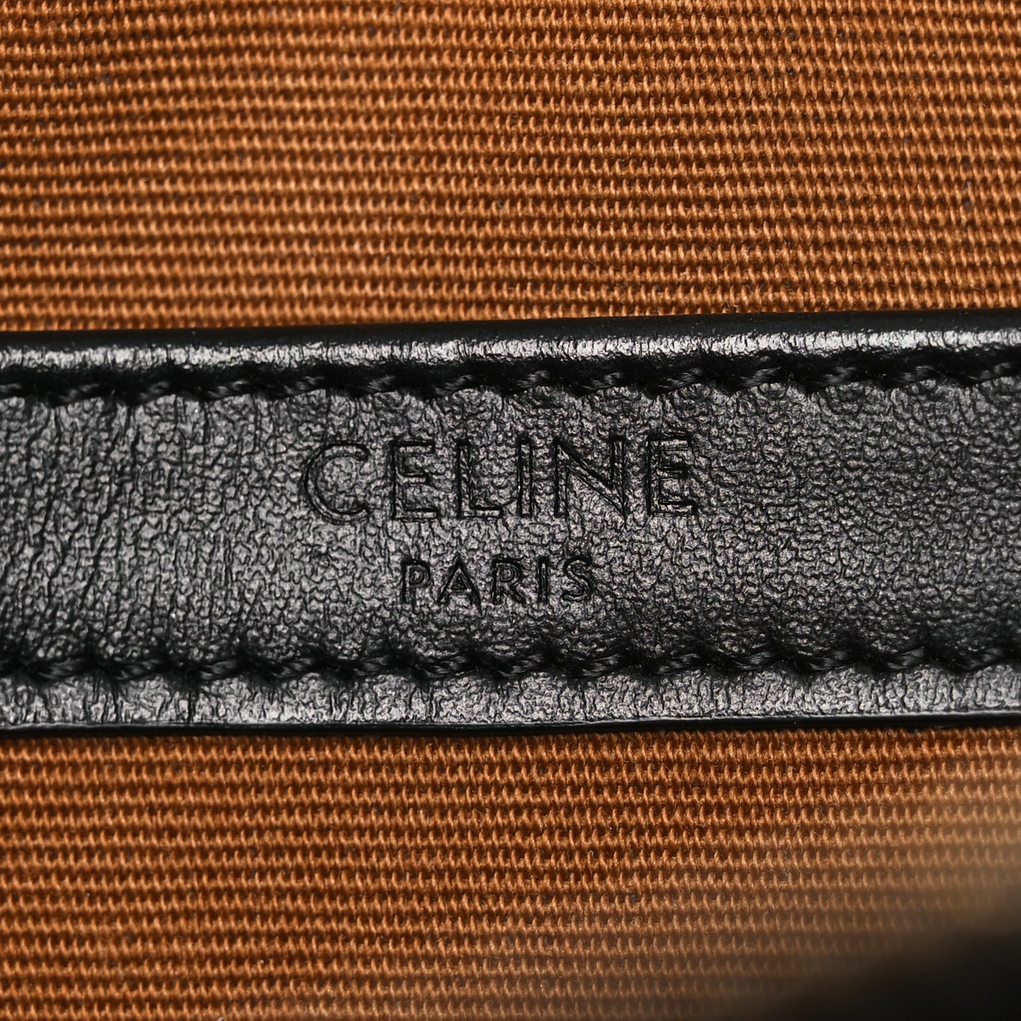 Triomphe Canvas Medium Messenger Bag Black