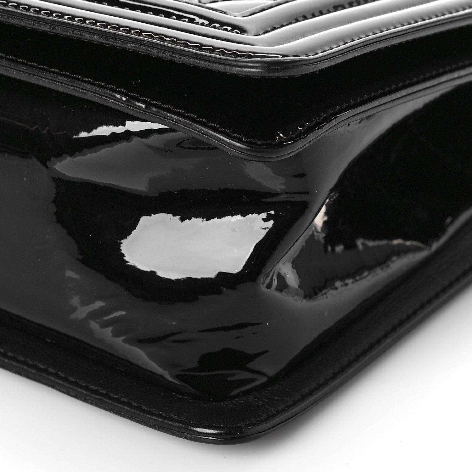 Chanel Patent Calfskin Quilted Medium Plexiglass Boy Flap Black 9 of 9
