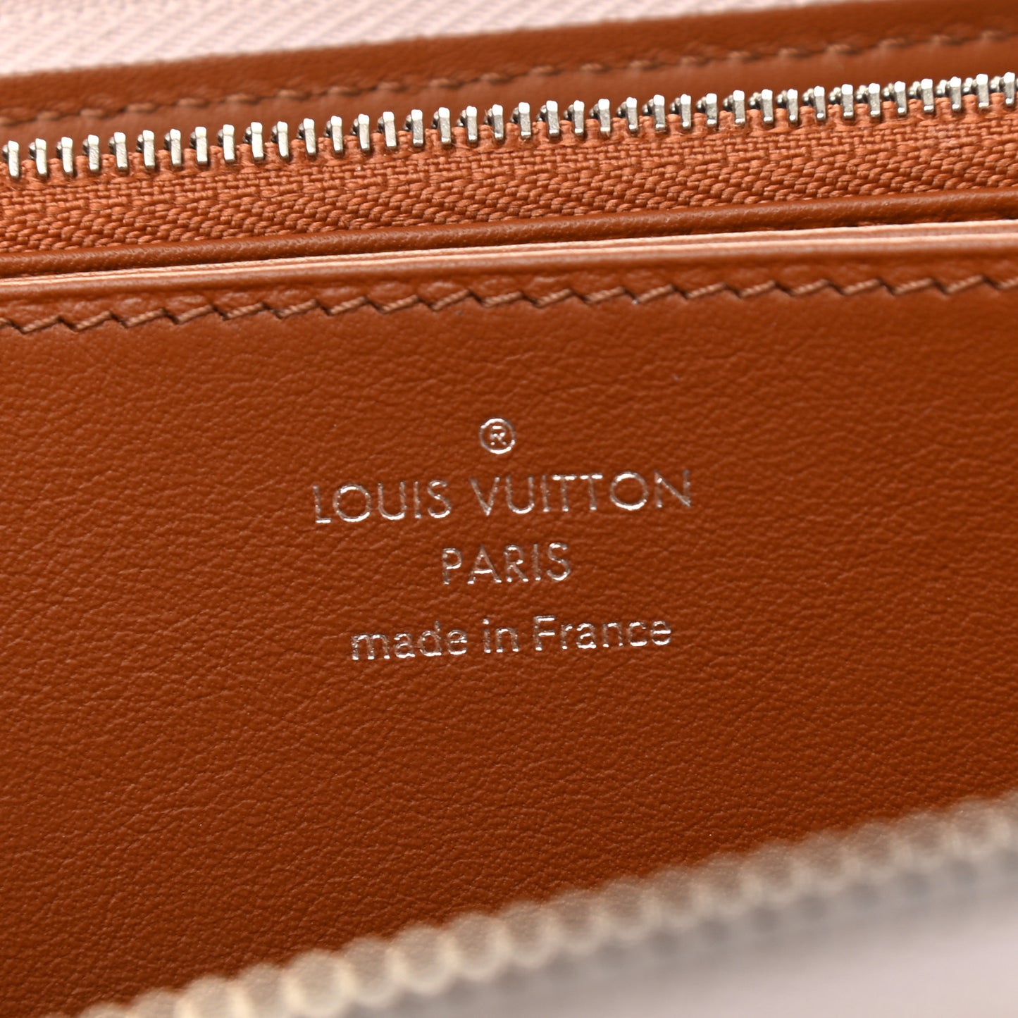 Mahina Zippy Wallet Brume