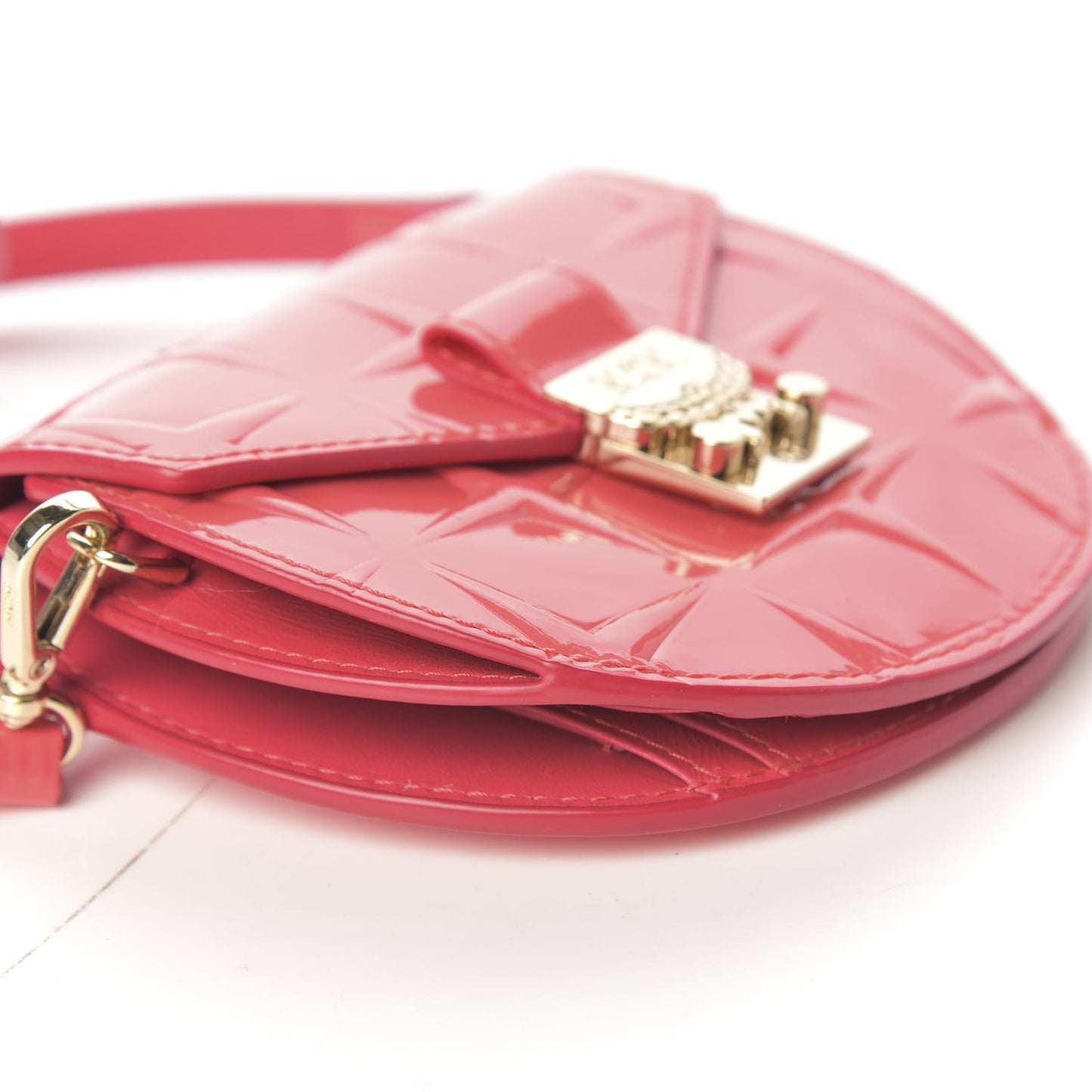Diamond Patent Patricia Round Crossbody Bag Teaberry