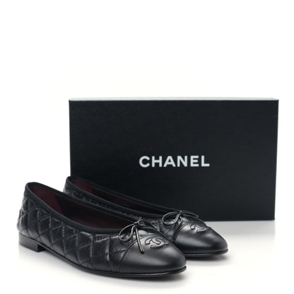 Chanel Aged Calfskin Quilted CC Cap Toe Ballerina Flats 38.5 Black 9 of 9