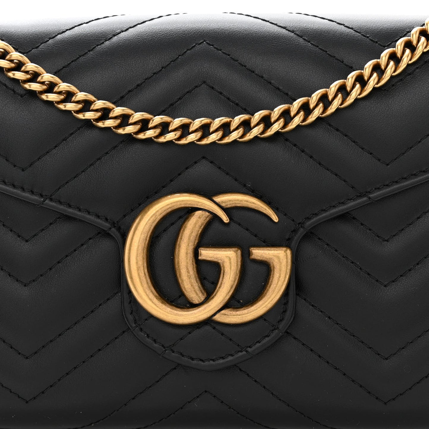 Calfskin Matelasse GG Marmont Chain Wallet Black