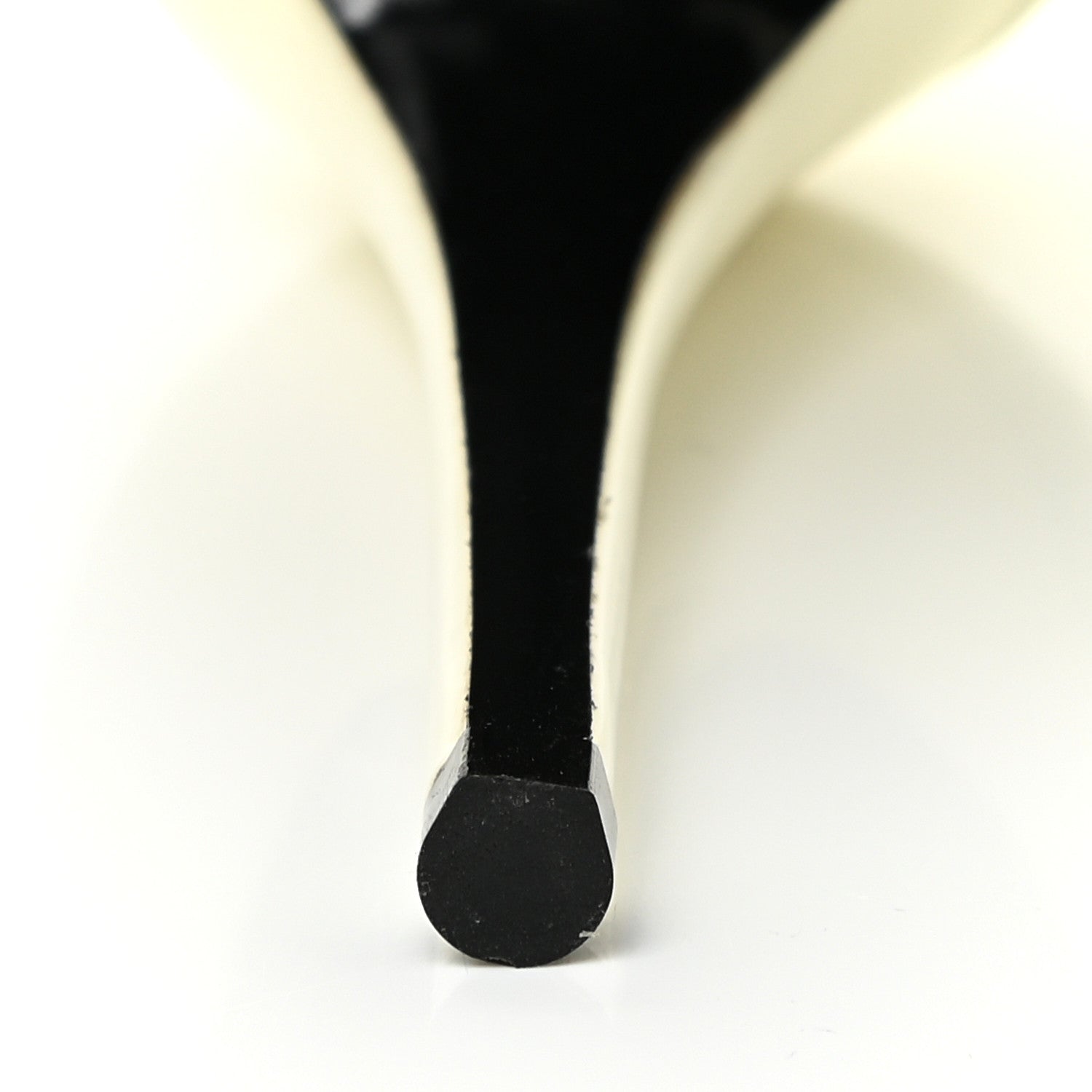 Louis Vuitton Monogram Patent Call Back Pumps 37.5 White 10 of 12