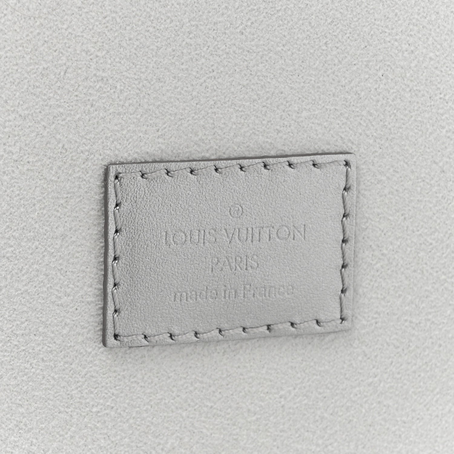 Louis Vuitton Monogram Miroir Coffret 8 Watch Case Silver 1560785 Louis Vuitton Monogram Miroir Coffret 8 Watch Case Silver 1560785