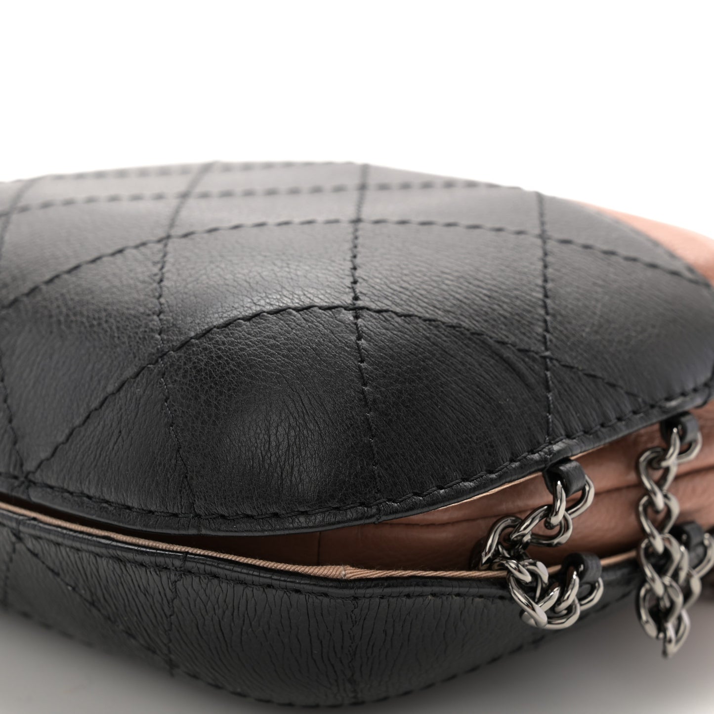 Calfskin Quilted Small Gabrielle Bucket Beige Black