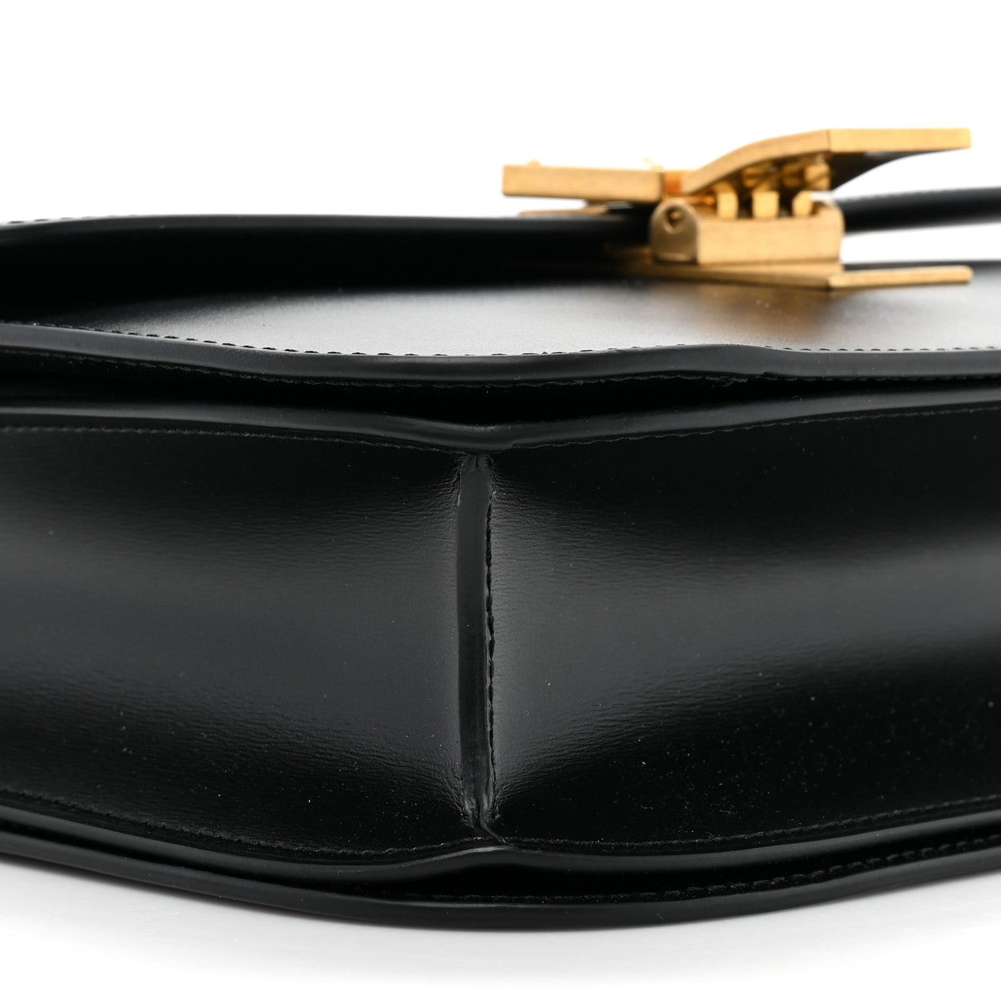 Box Calfskin Medium Classic Box Flap Bag Black