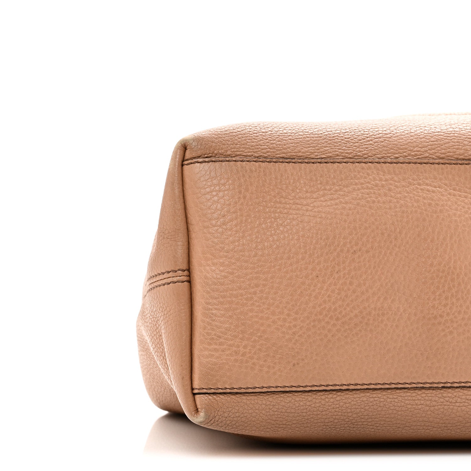 Gucci Pebbled Calfskin Medium Soho Chain Shoulder Bag Camelia 9 of 10