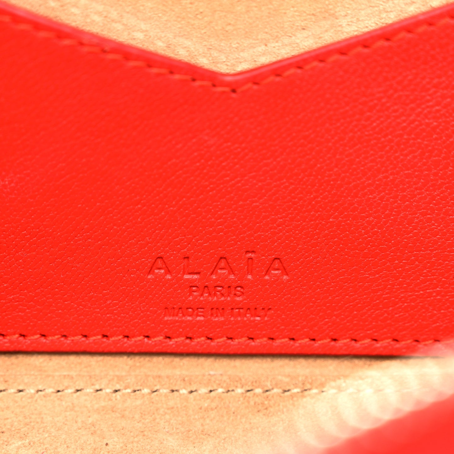 Goatskin Small Le Teckel Bag Rouge