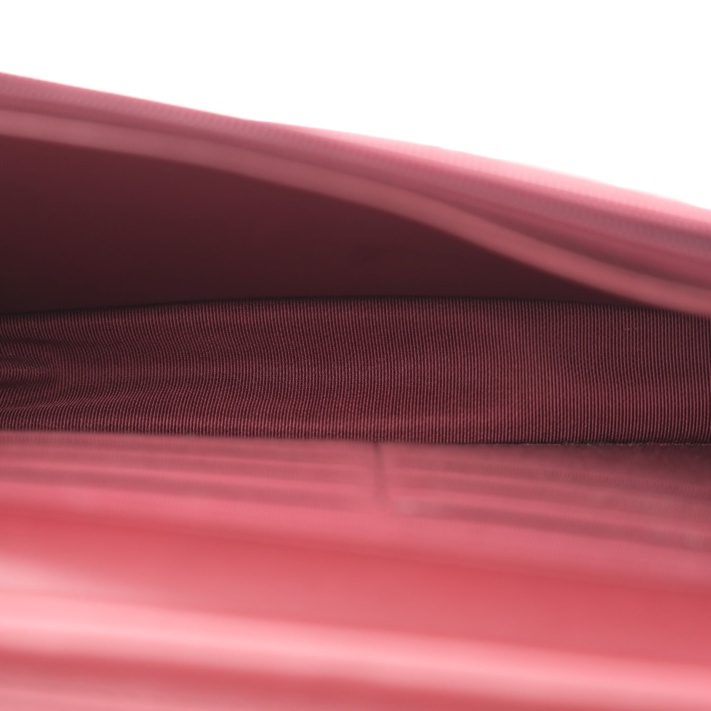 Lambskin Quilted Wallet On Chain WOC Red