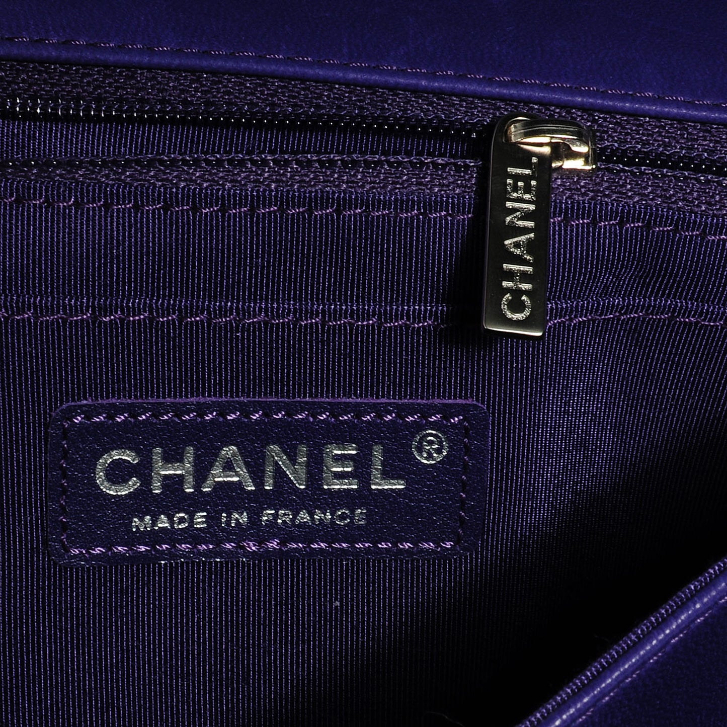 Lambskin Chevron Medium Leo Lion Flap Violet Fonce