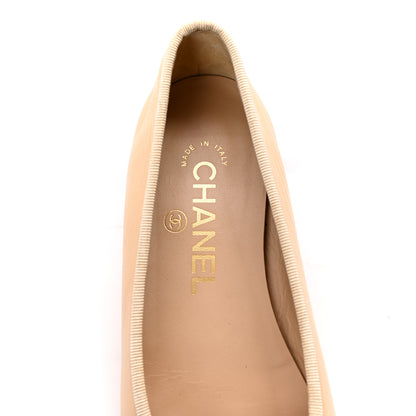 Chanel Lambskin Cap Toe CC Ballerina Flats 35.5 Beige Black 13 of 24