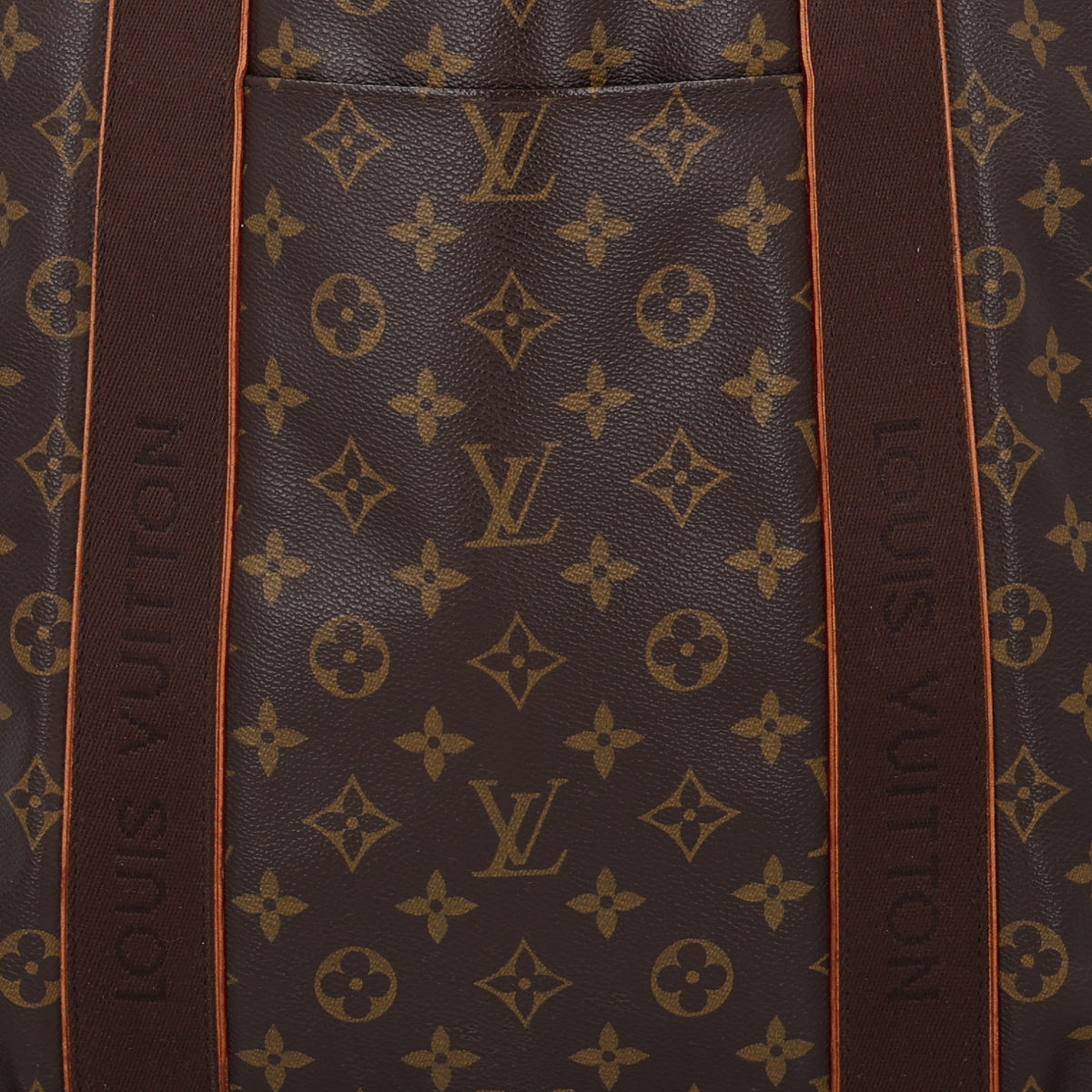 Louis Vuitton Monogram Cabas Beaubourg 8 of 10