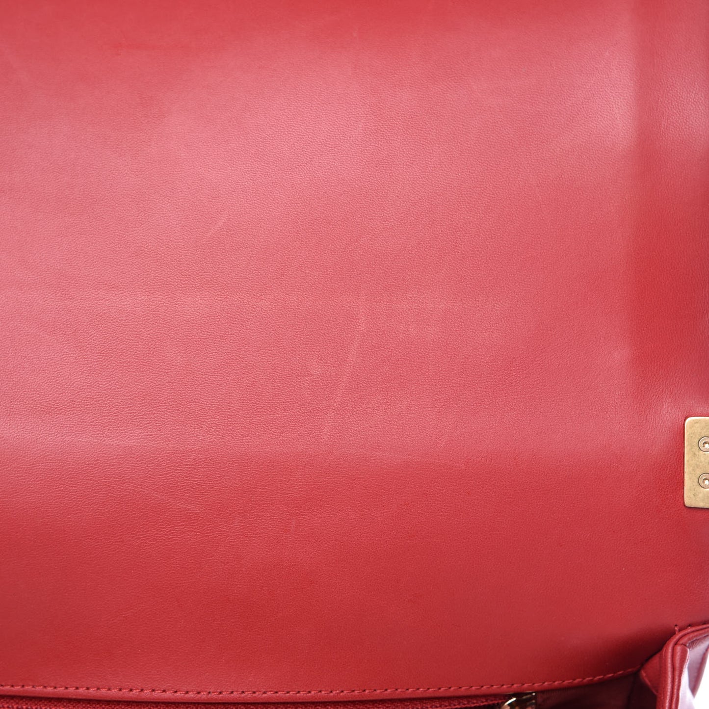Lambskin Quilted New Medium Boy Flap Red