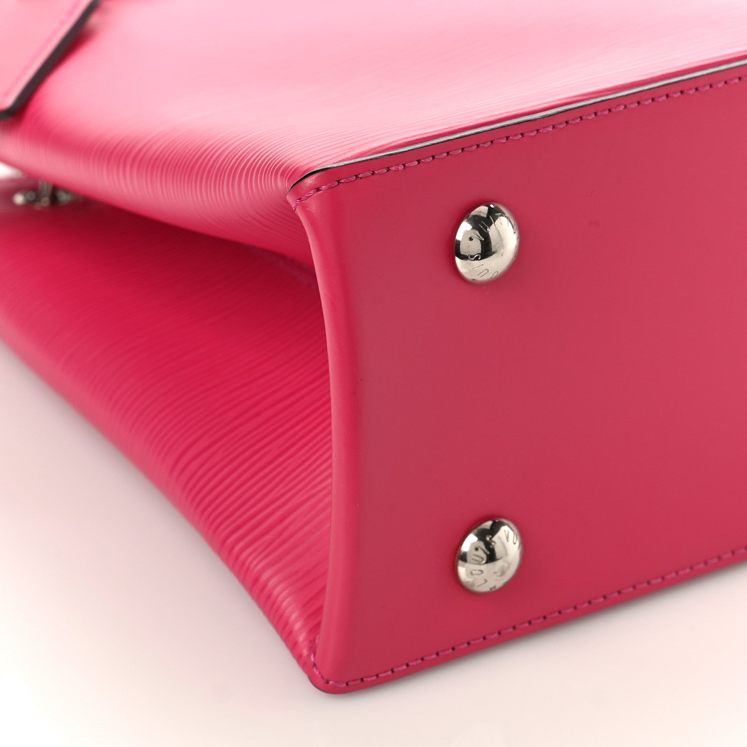 Louis Vuitton Epi Kleber PM Hot Pink 7 of 8
