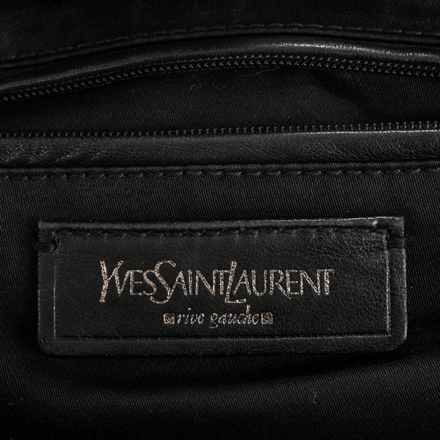 Saint Laurent Embossed Patent Medium Easy Y Bag Black 6 of 7
