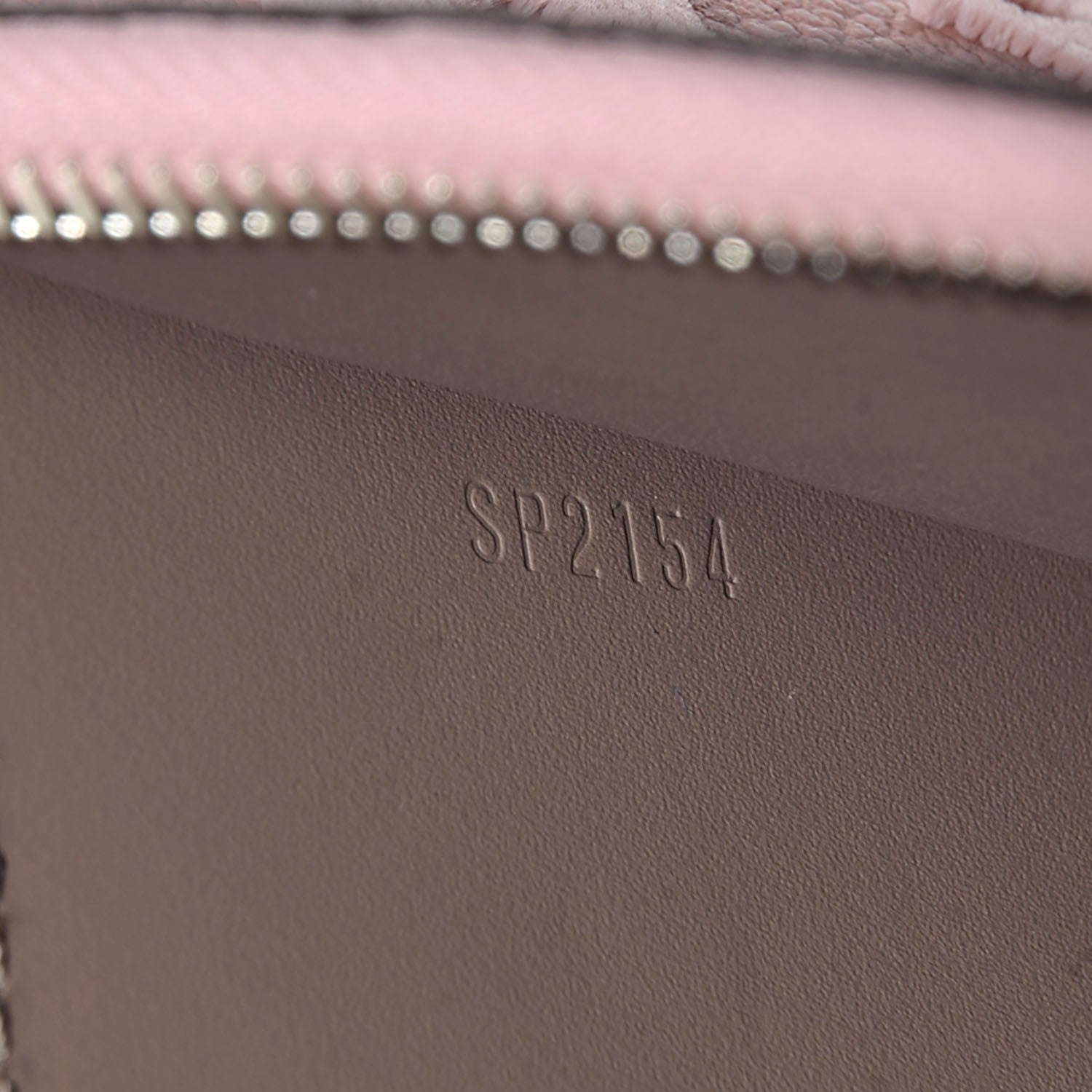 Louis Vuitton Monogram Veau Cachemire Magnolia 5 of 6