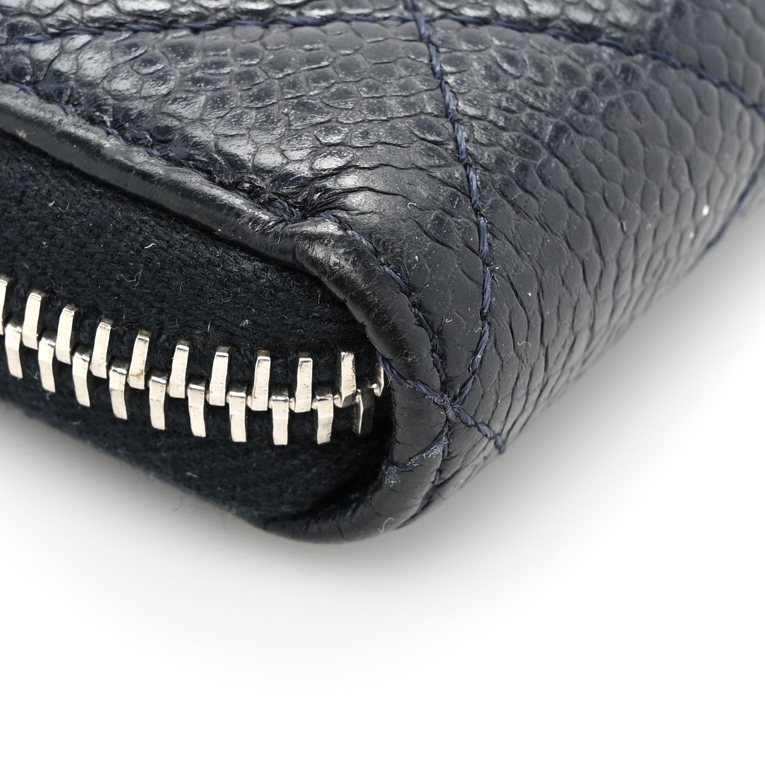 Chanel Caviar Quilted Large Gusset Zip Around Wallet Navy 19 of 22