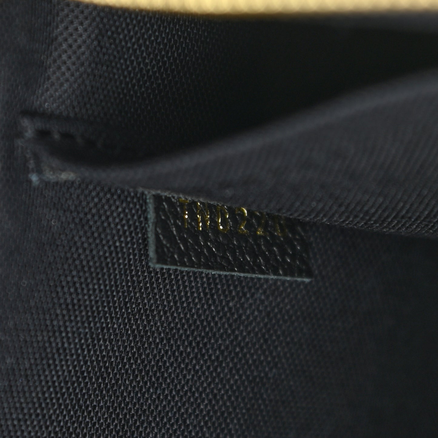 Empreinte Daily Pouch Black