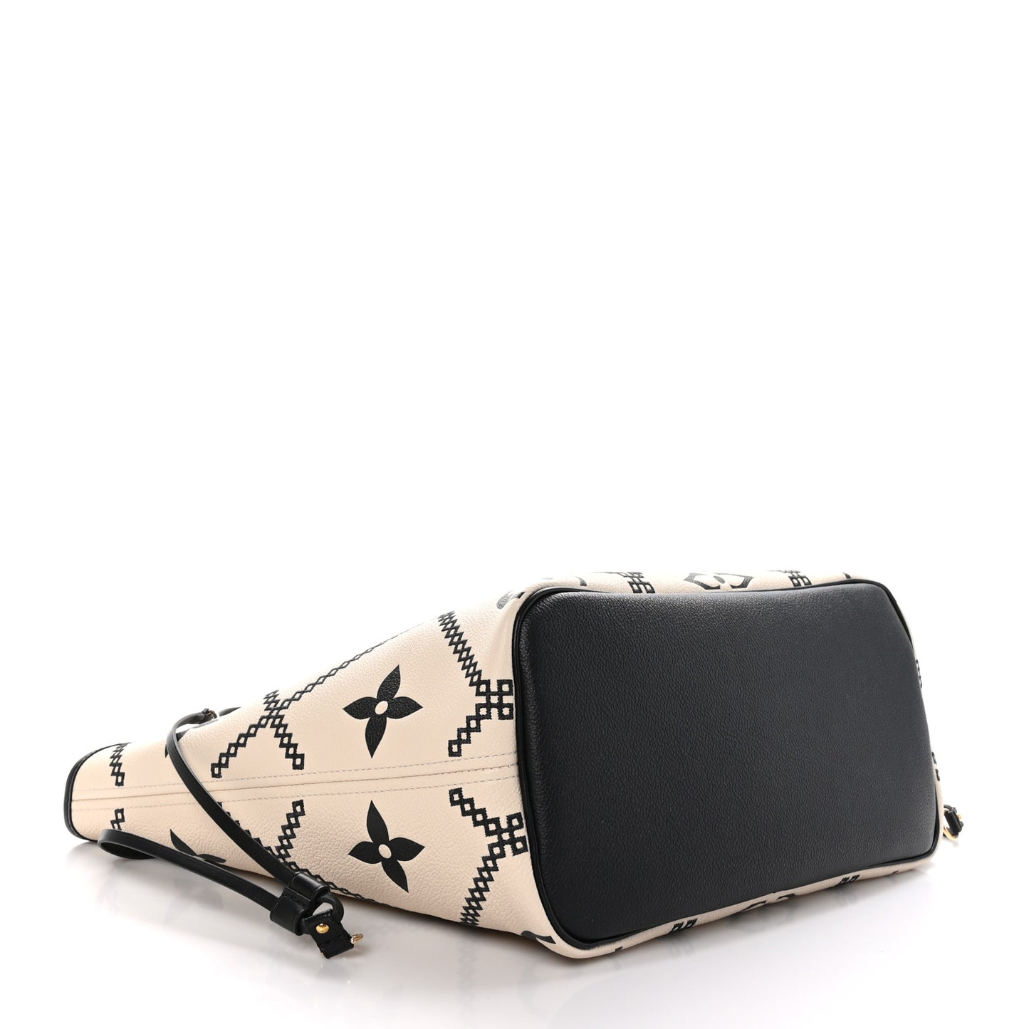 Empreinte Monogram Giant Broderies Neverfull MM Cream Black