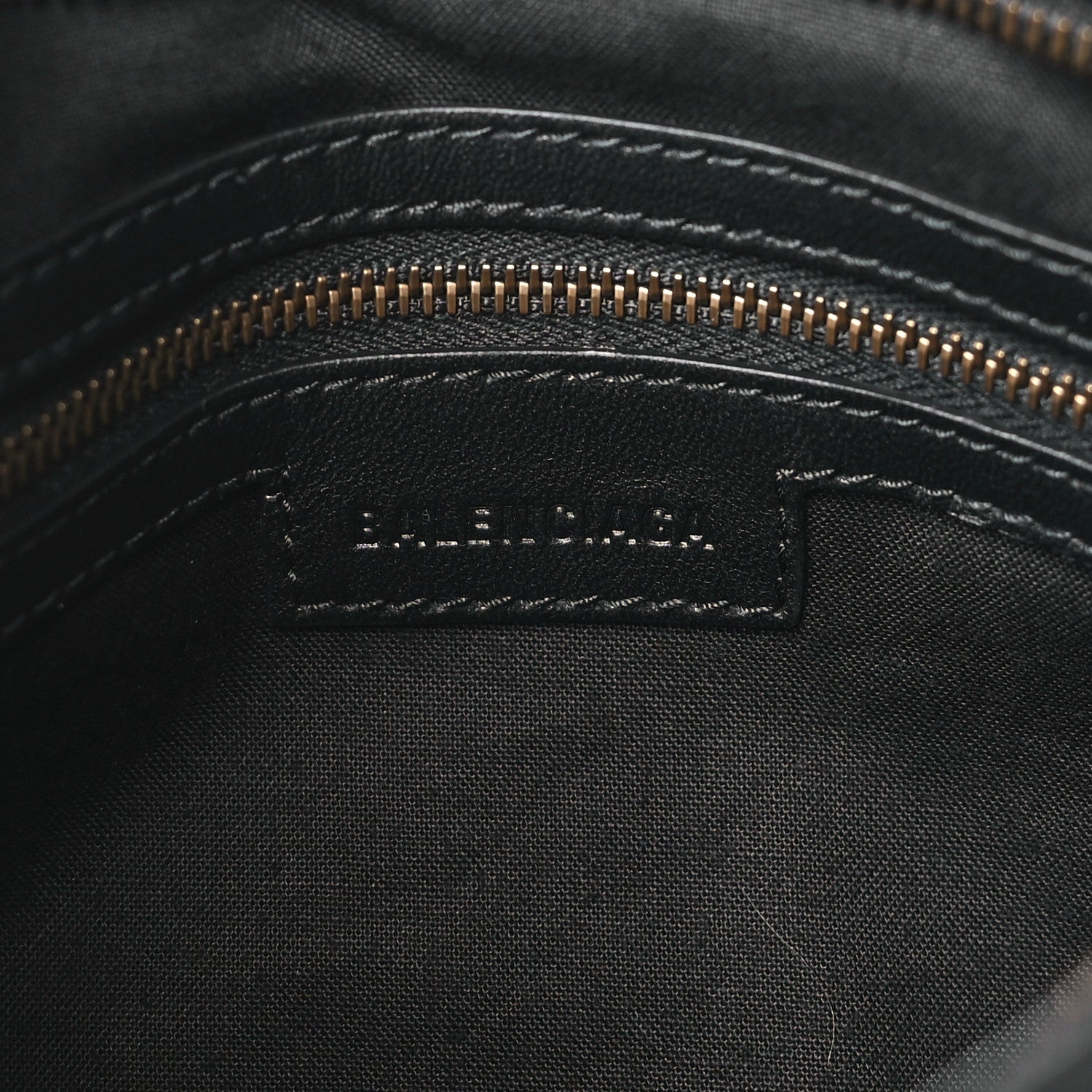 Balenciaga Agneau Arena Classic Hardware Small Le City Black 5 of 9