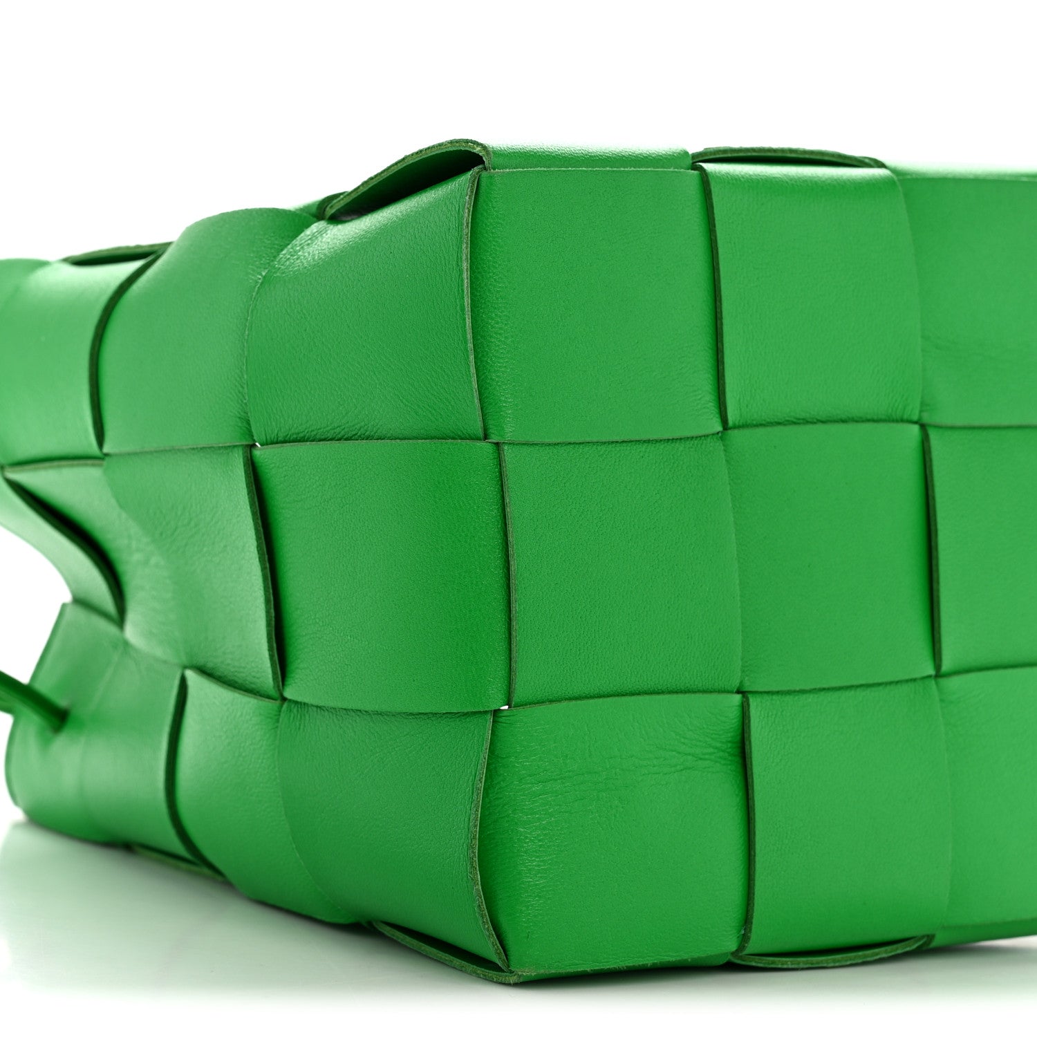 Bottega Veneta Nappa Maxi Intrecciato Small Cassette Bucket Bag