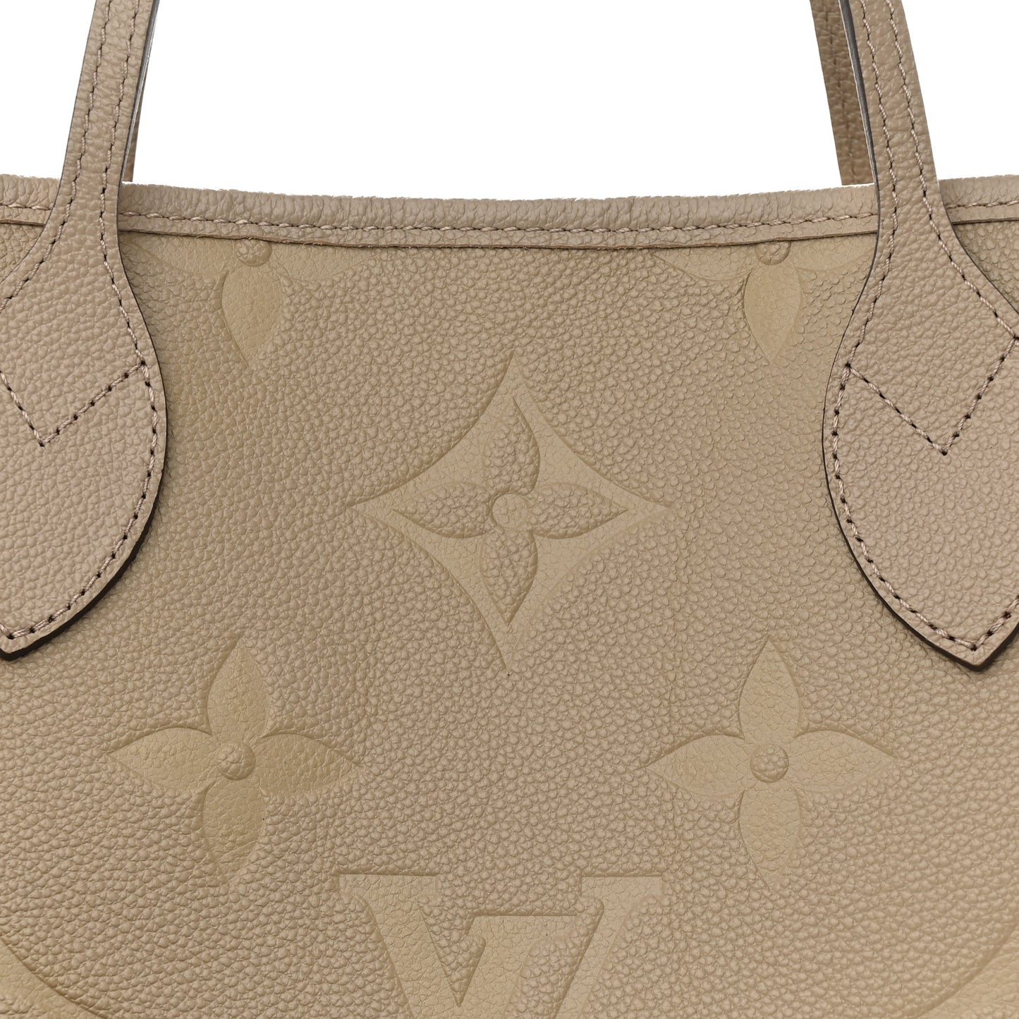 Empreinte Monogram Giant Neverfull MM Tourterelle