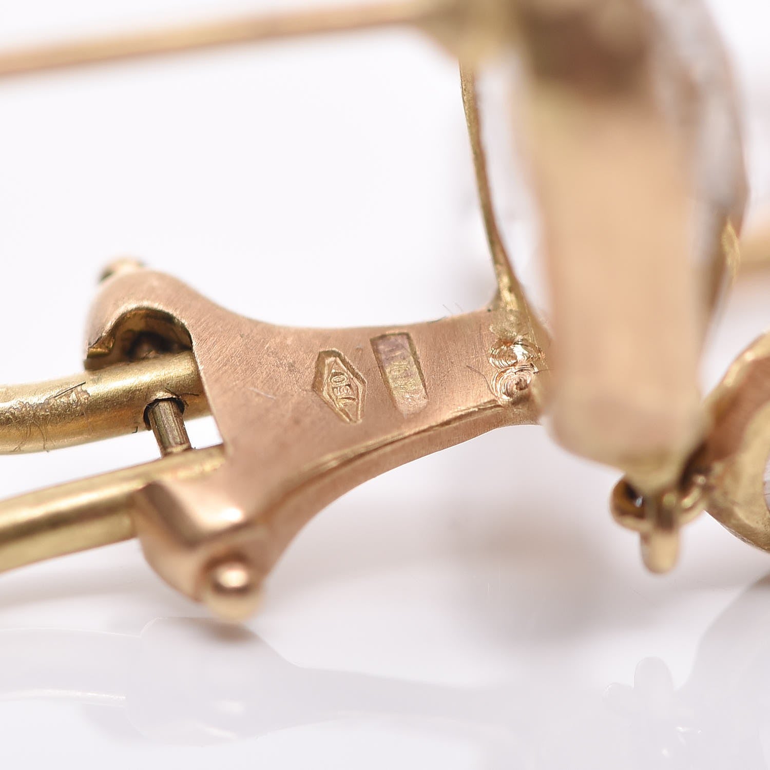 Gucci 18K Yellow Gold Quartz Chandelier Earrings 4 of 5