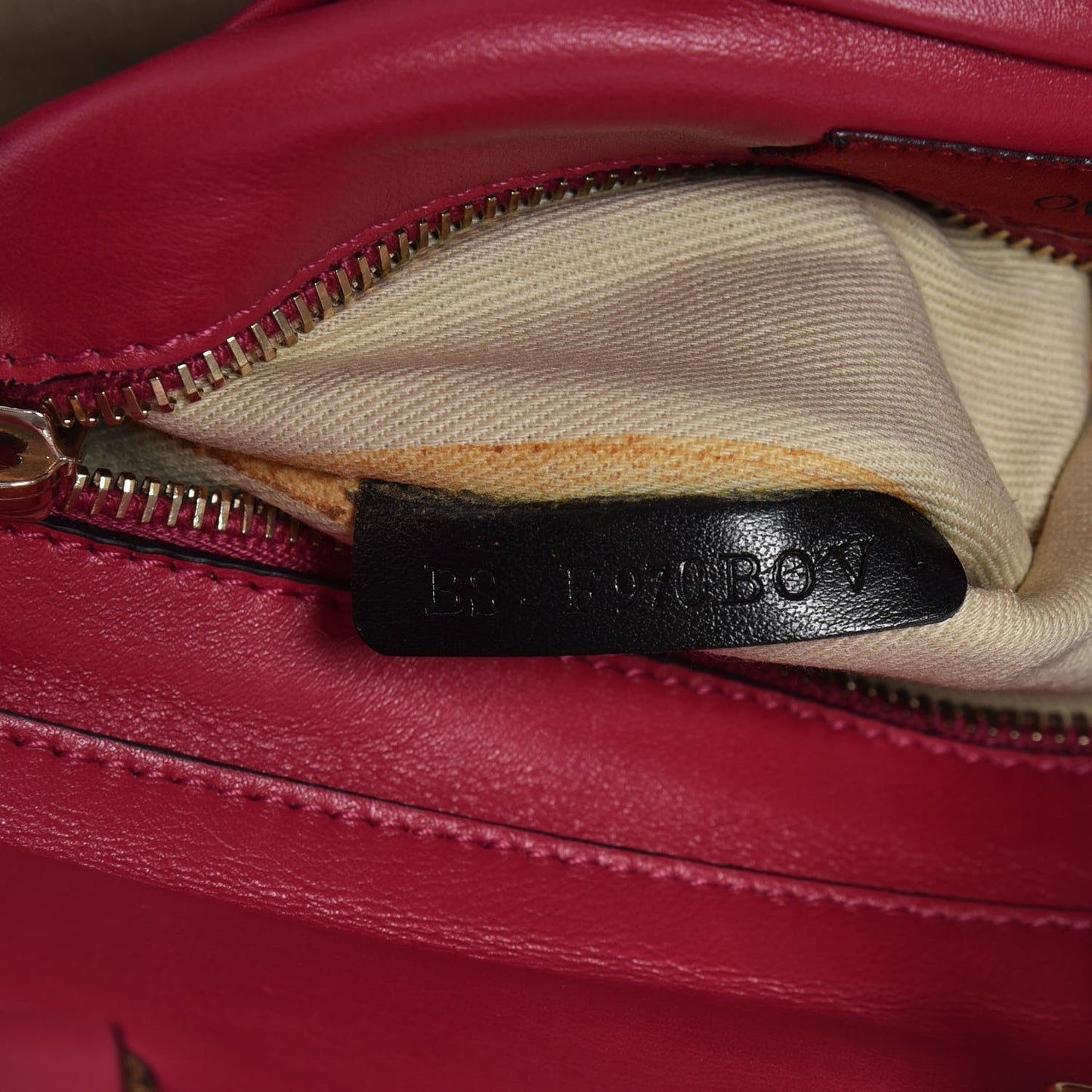 Vitello Medium Rockstud All Over Tote Cyclamin