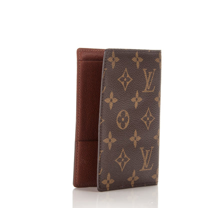 Louis Vuitton Monogram Passport Cover 3 of 7