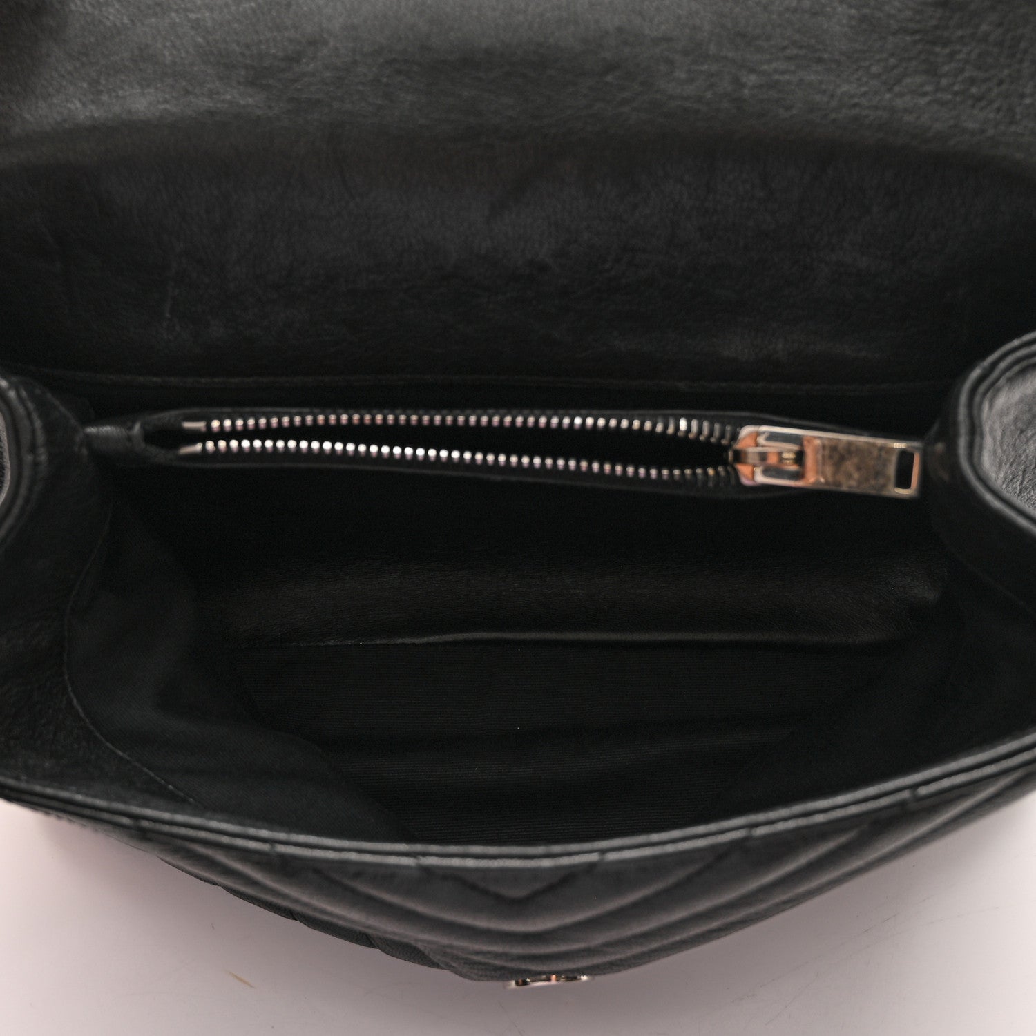 Saint Laurent Sheepskin Matelasse Chevron Monogram Medium College Bag Black 5 of 13
