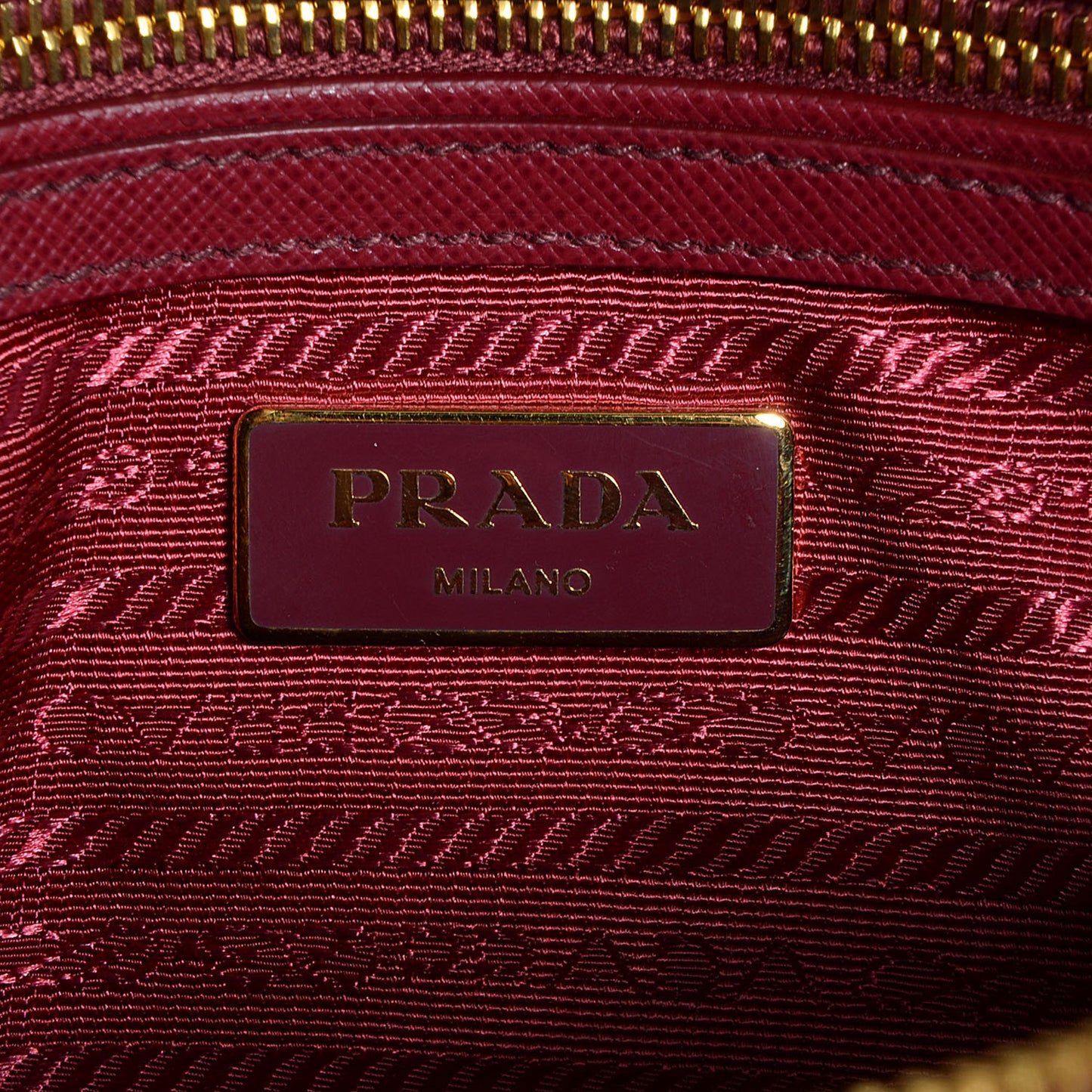 Saffiano Lux Medium Tote Cherry