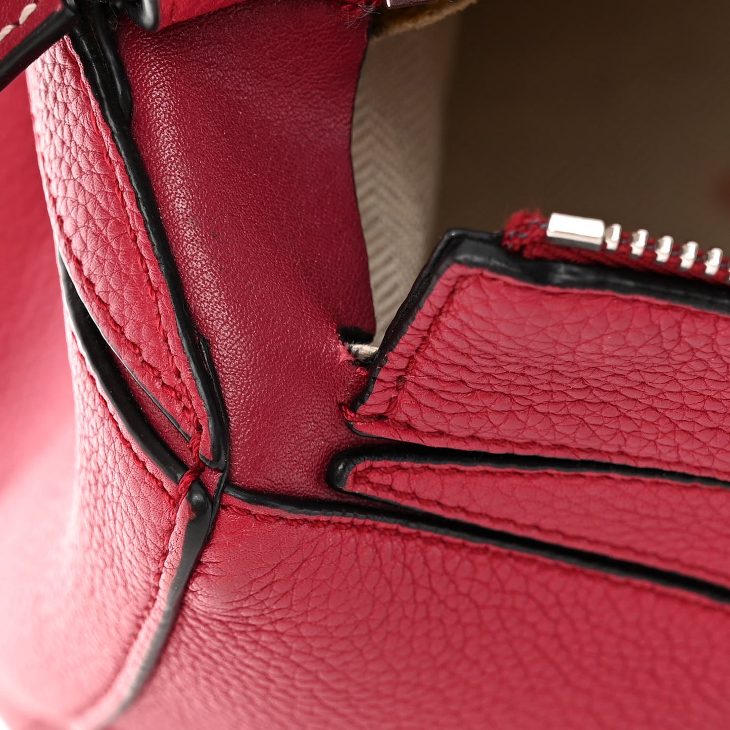 Calfskin Medium Puzzle Bag Rouge