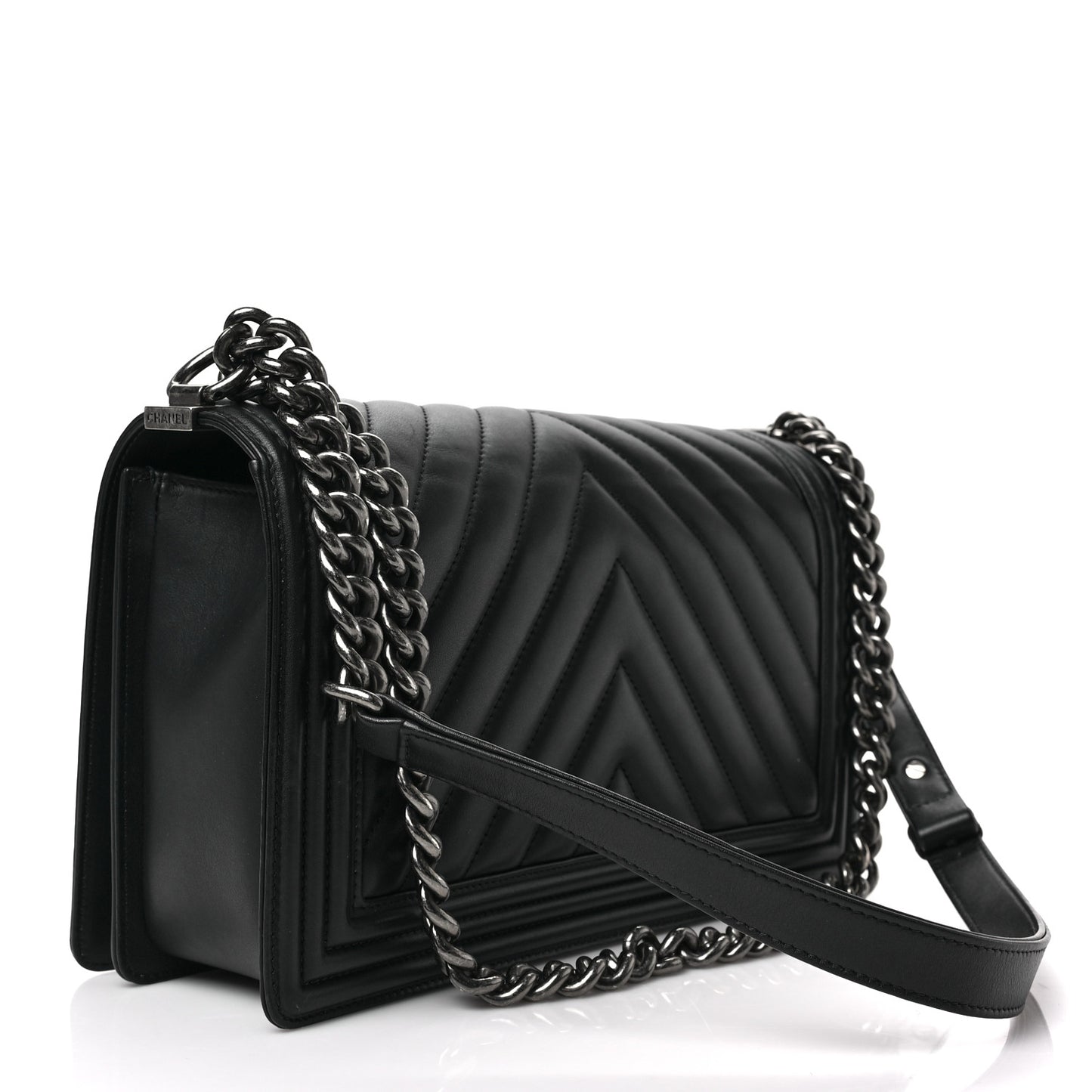 Calfskin Chevron Quilted New Medium Boy Flap Black