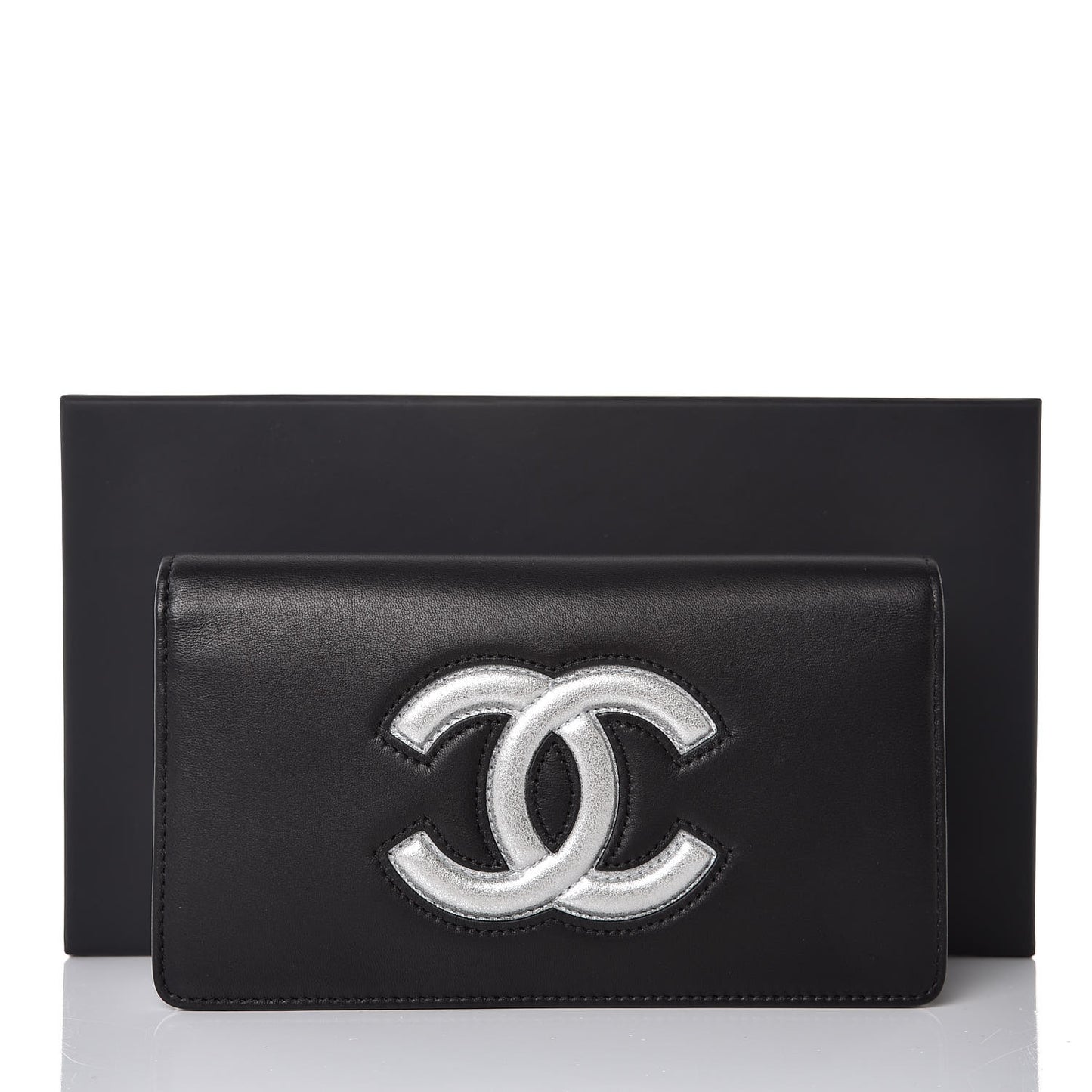 Lambskin Timeless CC Yen Wallet Black Silver