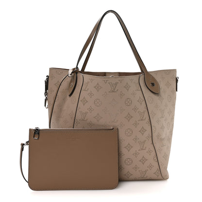 Louis Vuitton Mahina Hina MM Galet 3 of 11