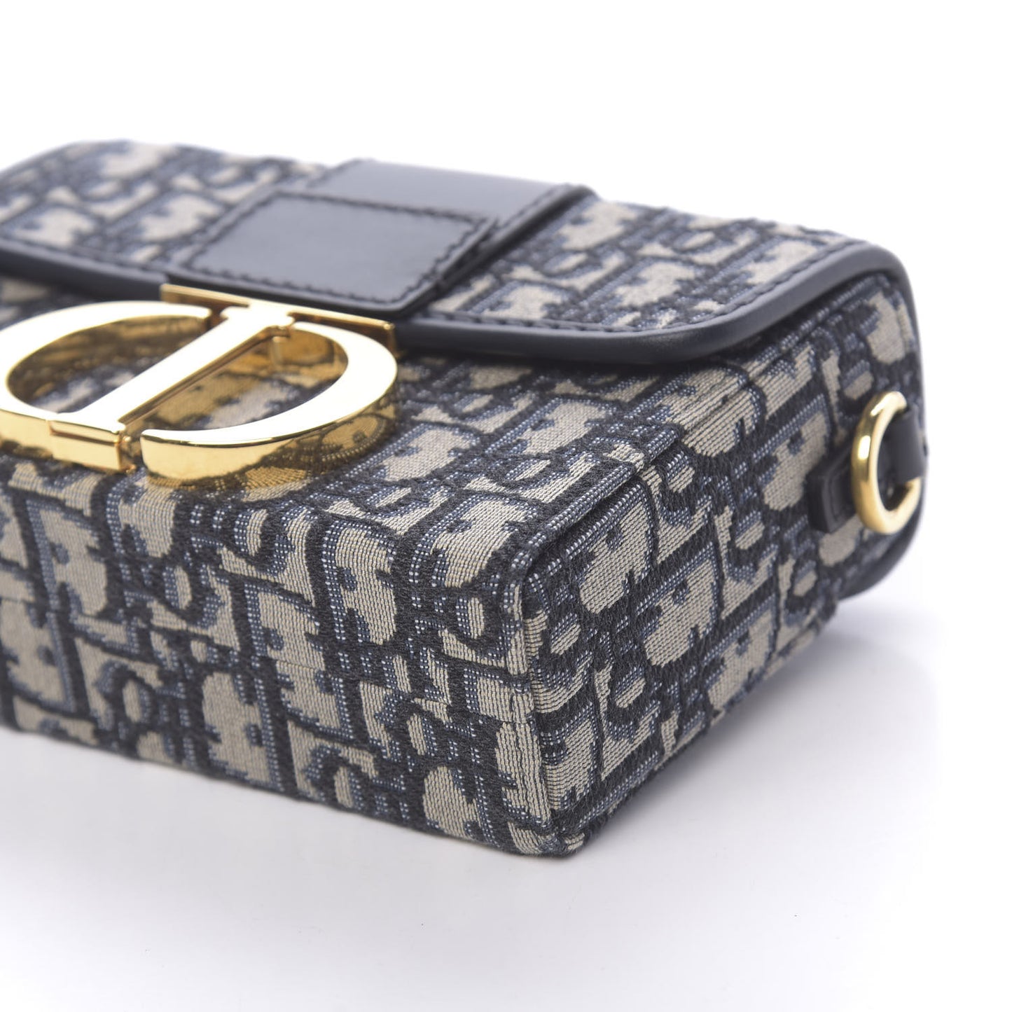 Oblique 30 Montaigne Box Bag Blue