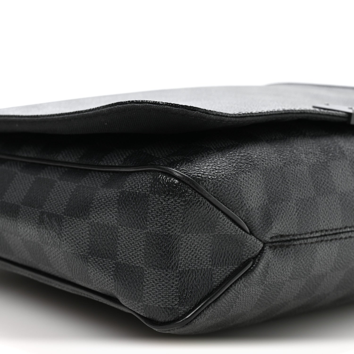 Louis Vuitton Damier Graphite District MM 9 of 10