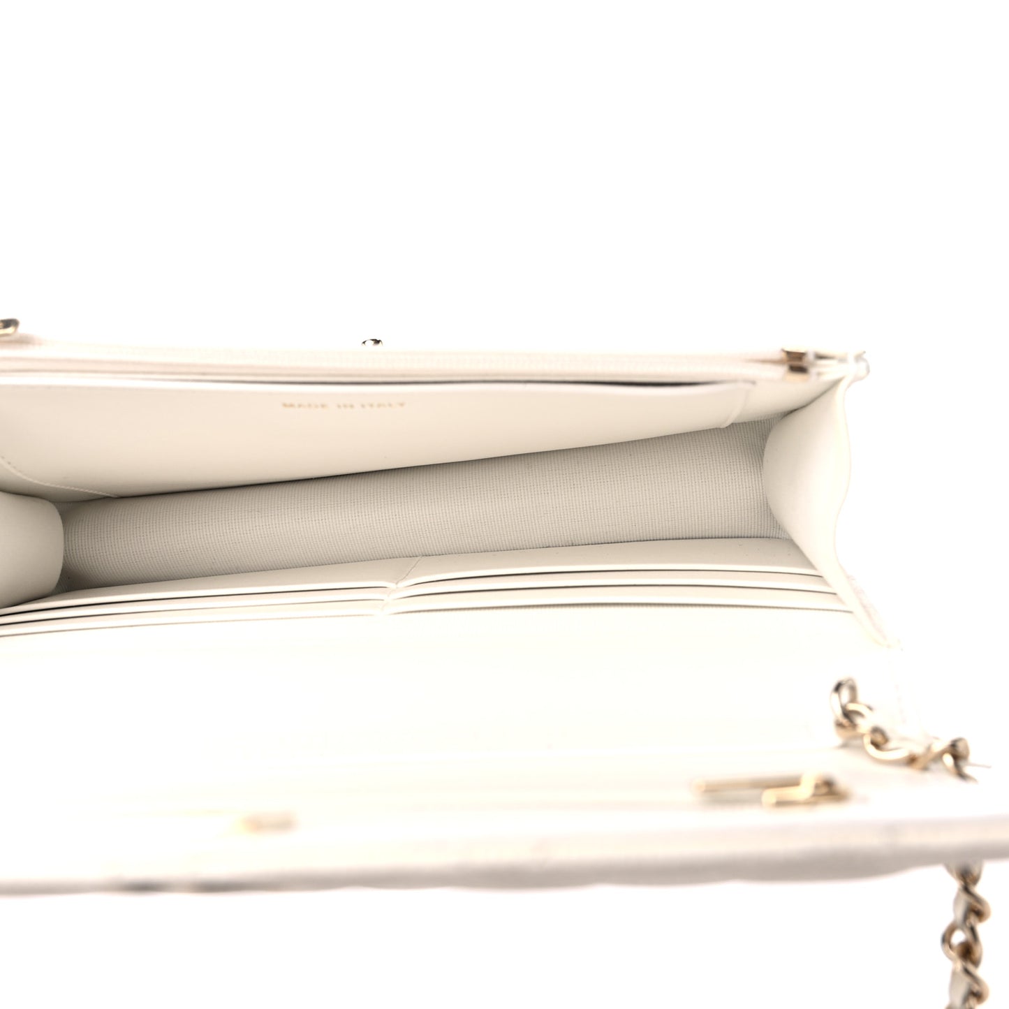 Caviar Quilted Bow Wallet On Chain WOC White