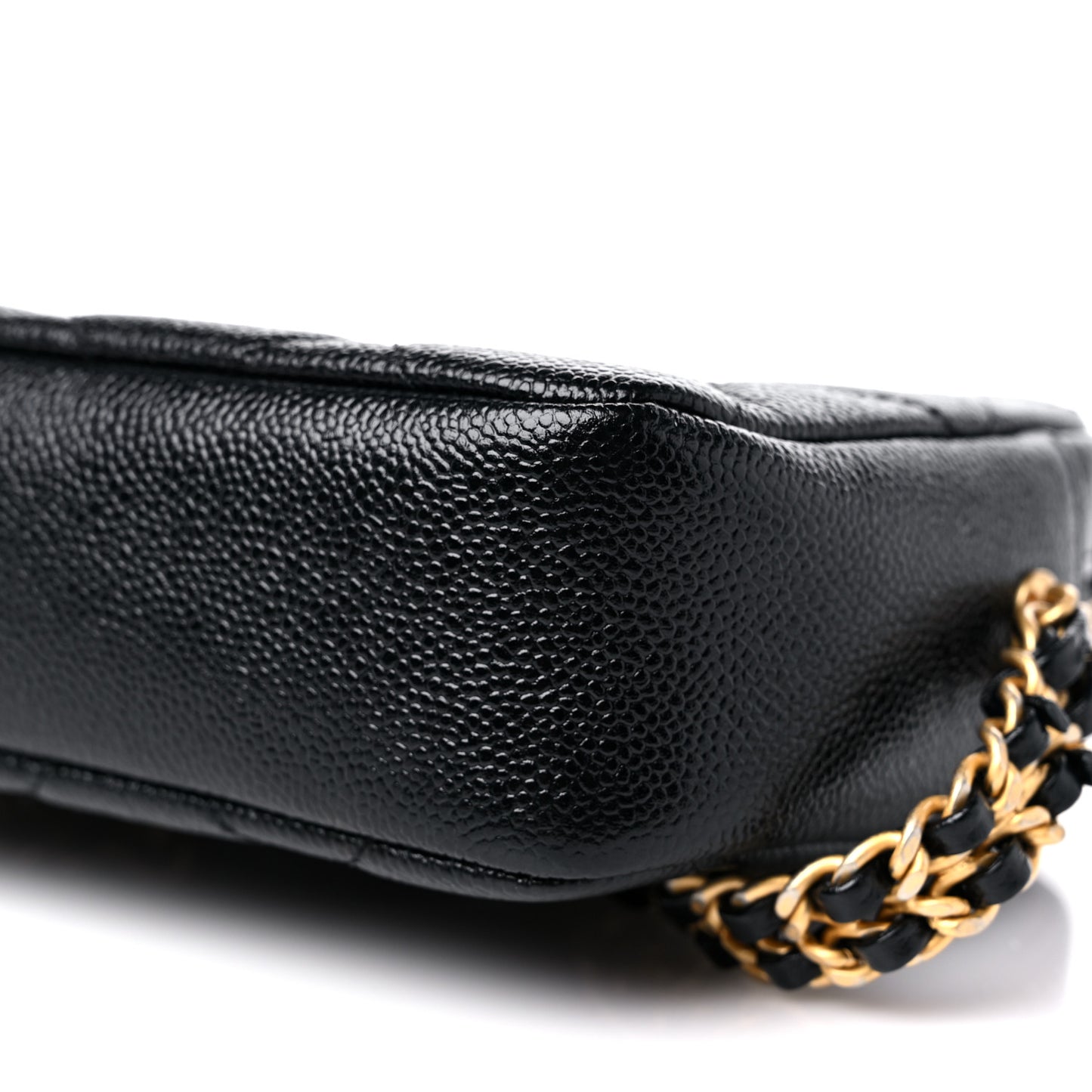 Shiny Caviar Quilted Chain Melody Camera Bag Black