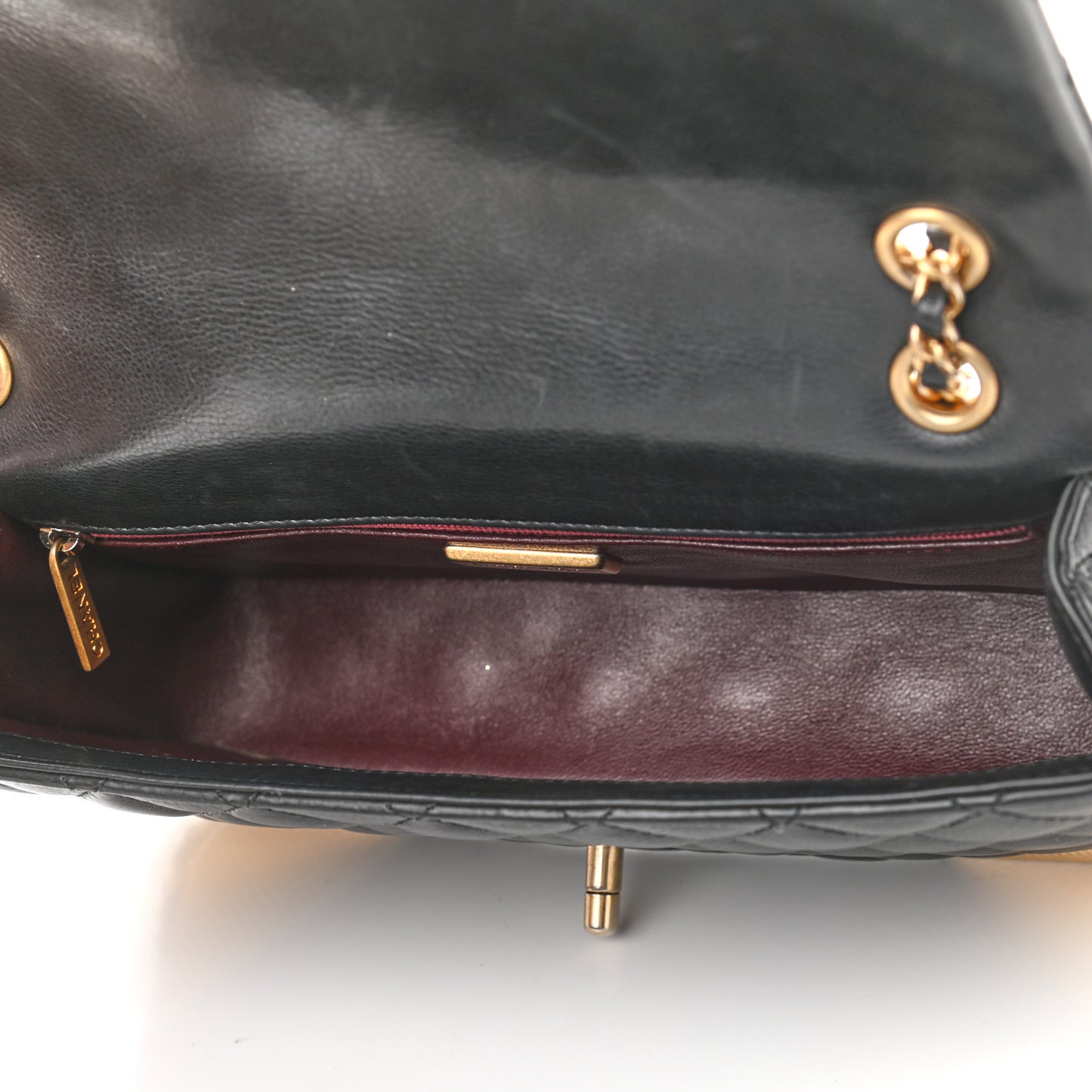 Calfskin Quilted Rock The Corner Flap Black