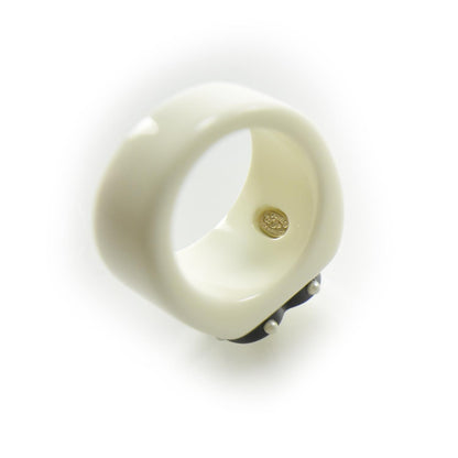Chanel Resin Pearl CC Heart Ring 7 4 of 5