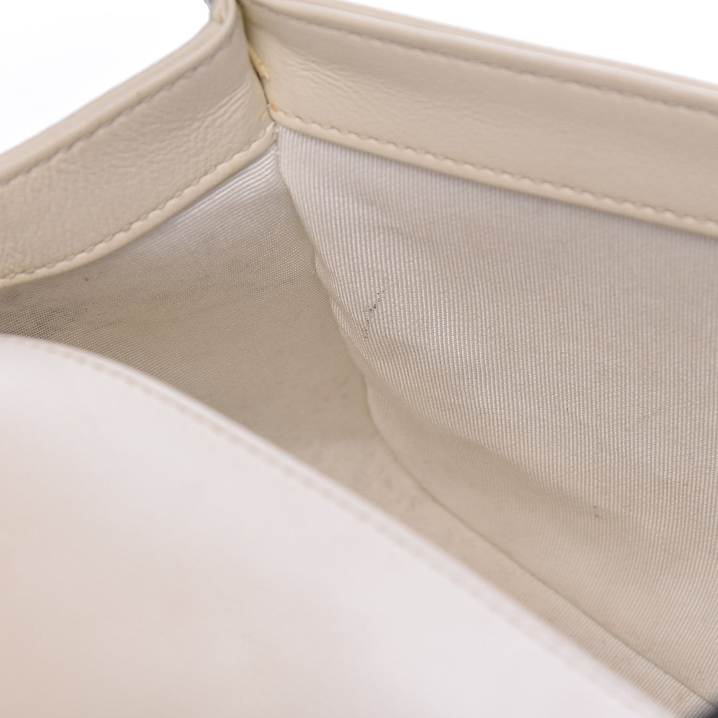 Calfskin Quilted Medium Boy Flap White