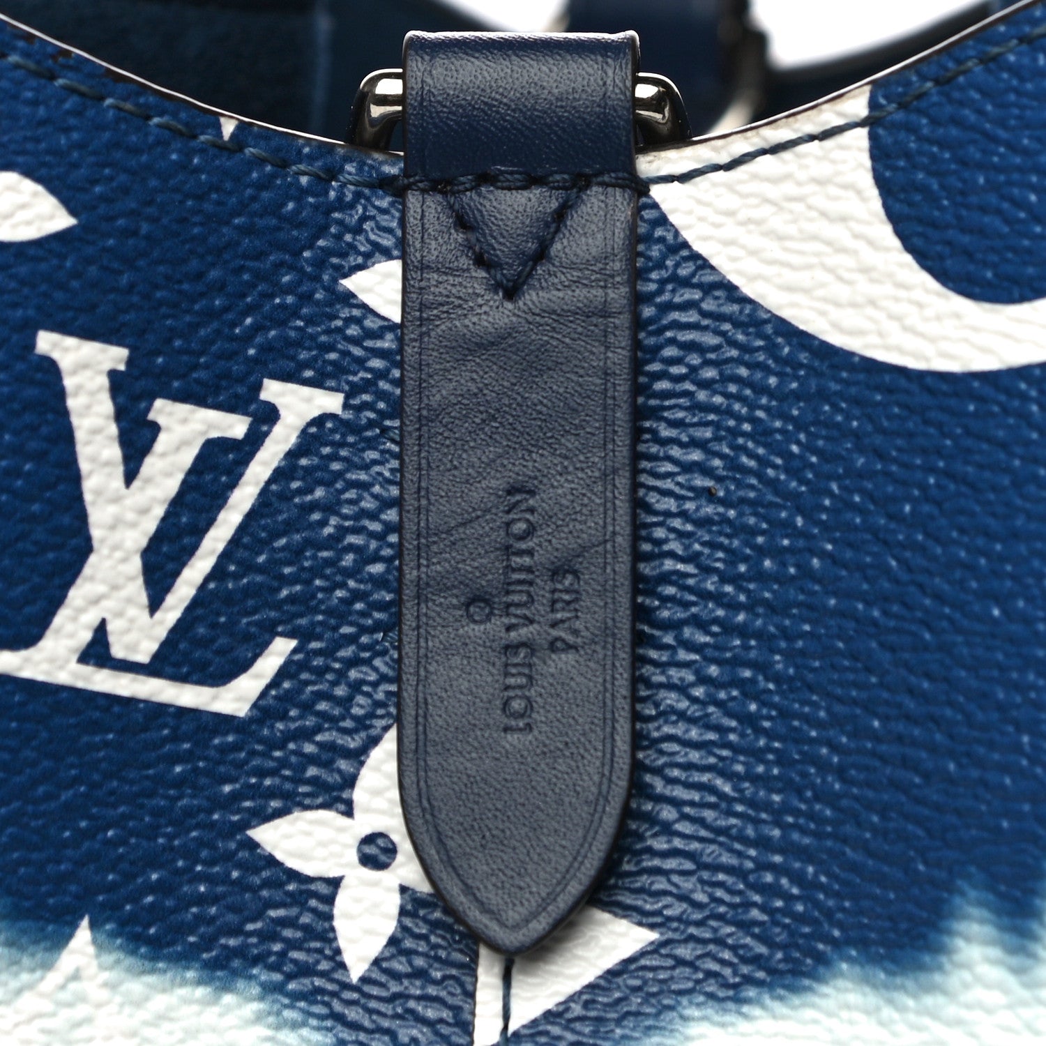 Louis Vuitton Monogram Escale Neonoe MM Blue 8 of 13