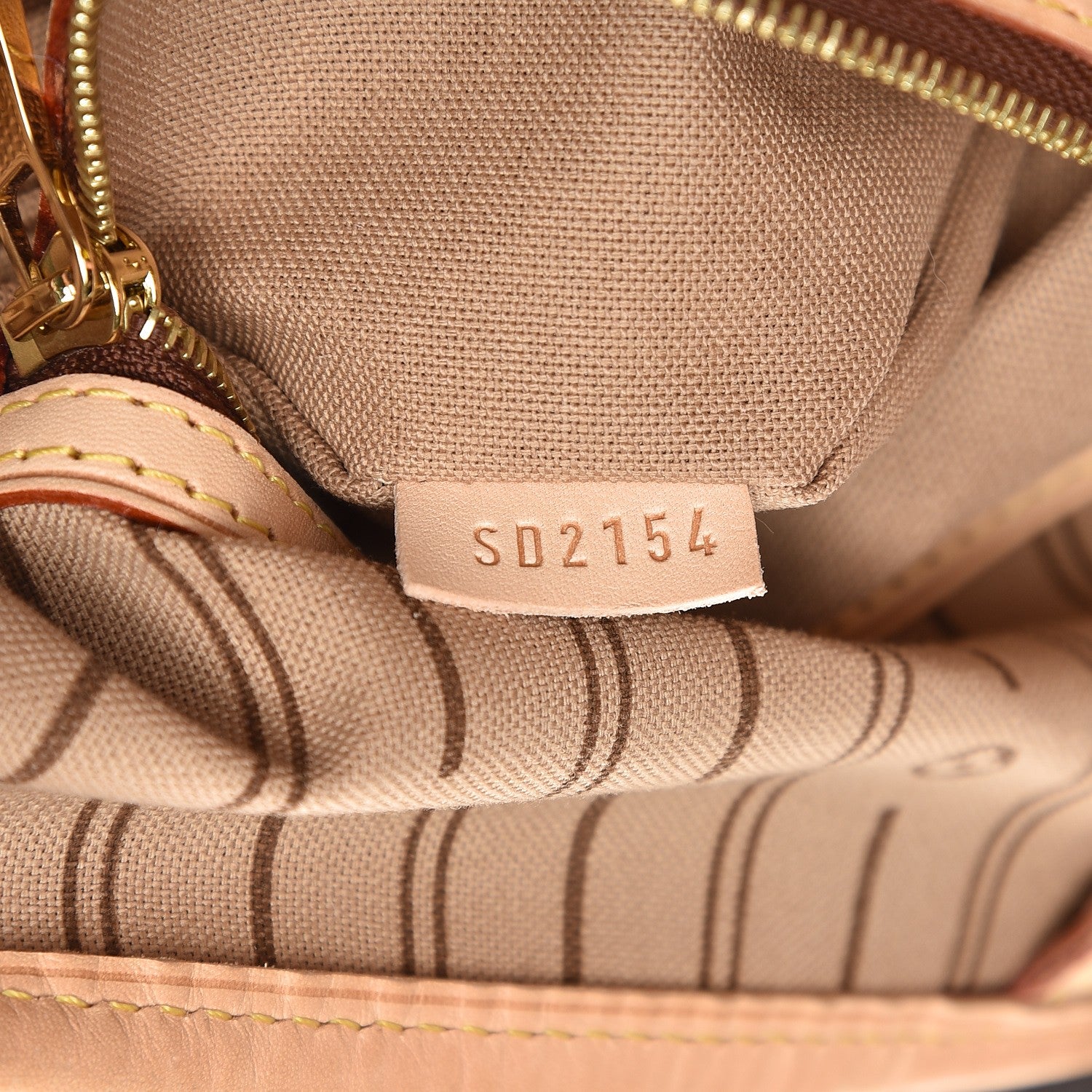 Louis Vuitton Monogram Delightful MM 7 of 12