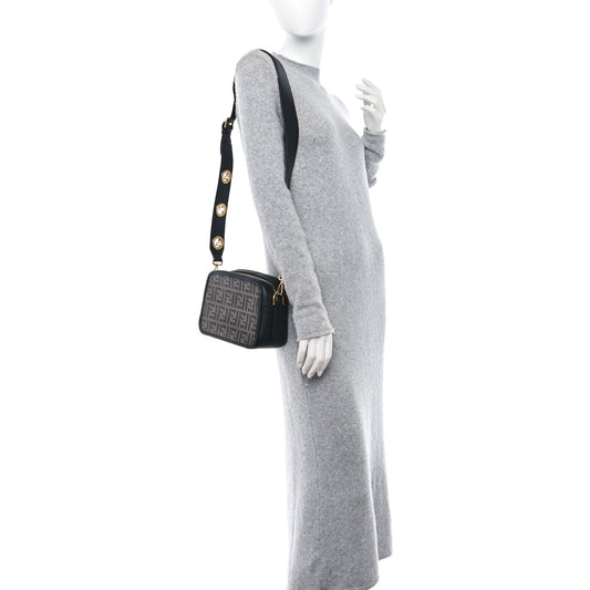 Vitello Century F is Fendi Bi-Color FF 1974 Embossed Camera Case Maya Black