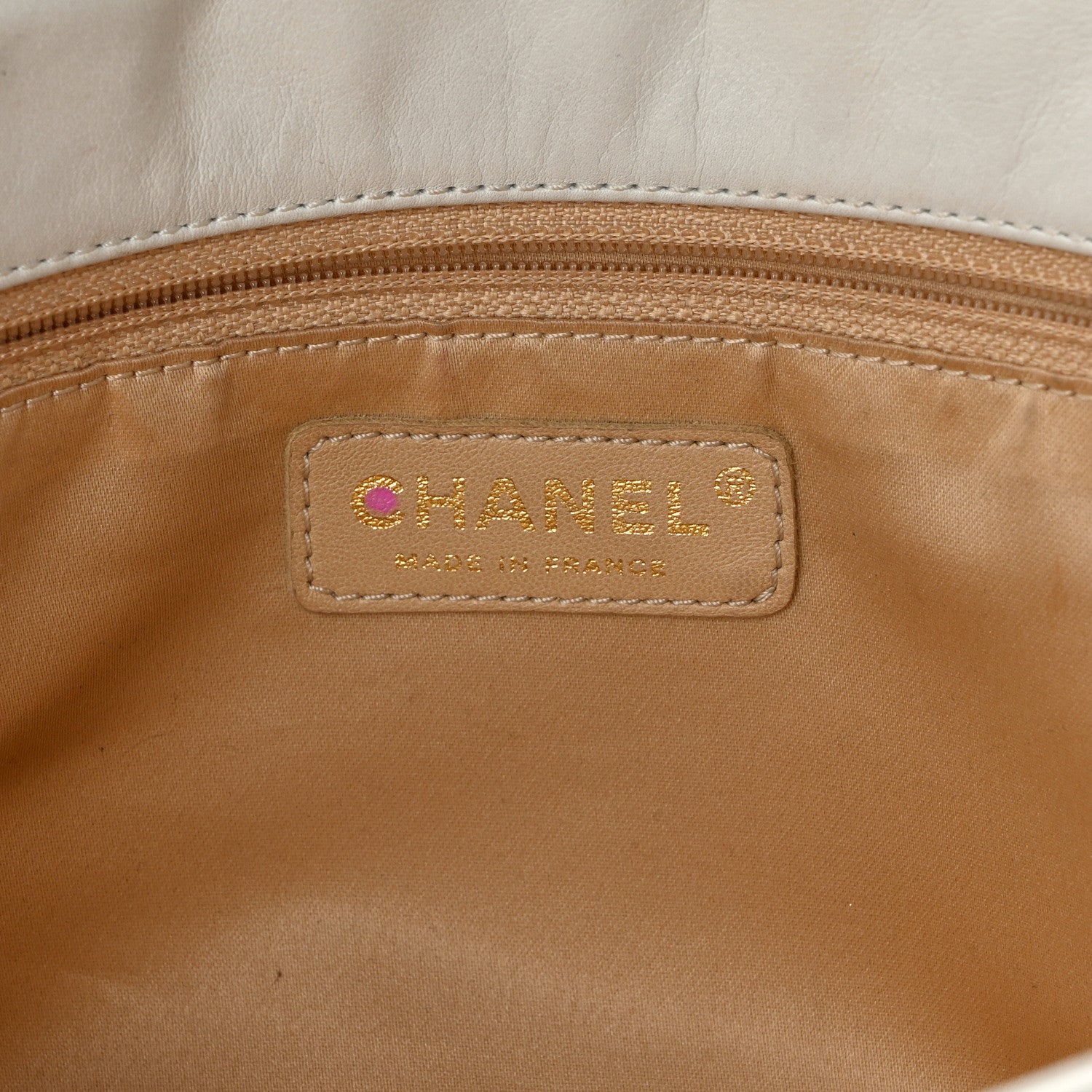 Chanel Lambskin Rodeo Drive Flap White 6 of 17