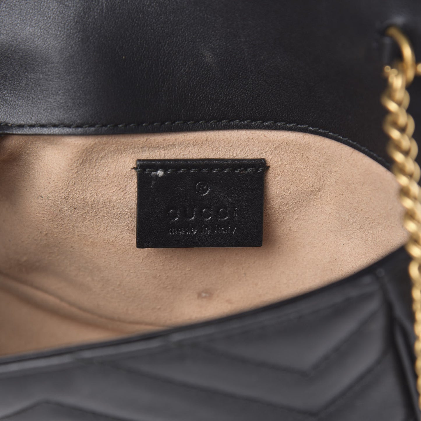 Calfskin Matelasse Super Mini GG Marmont Shoulder Bag Black