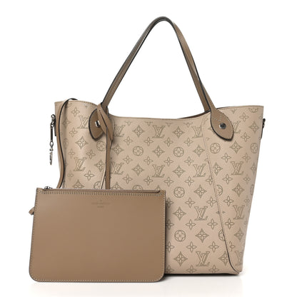Louis Vuitton Mahina Hina MM Galet 3 of 10