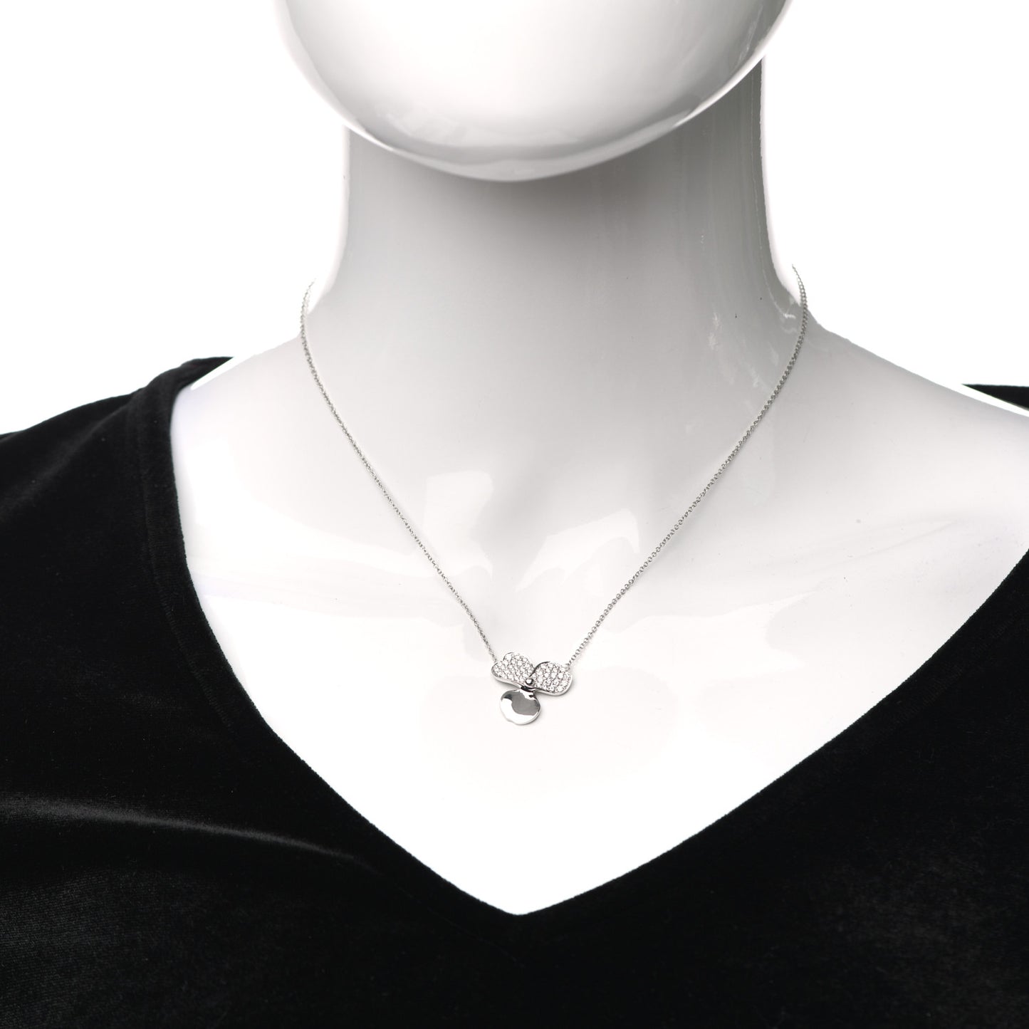 Platinum Diamond Paper Flowers Pendant Necklace