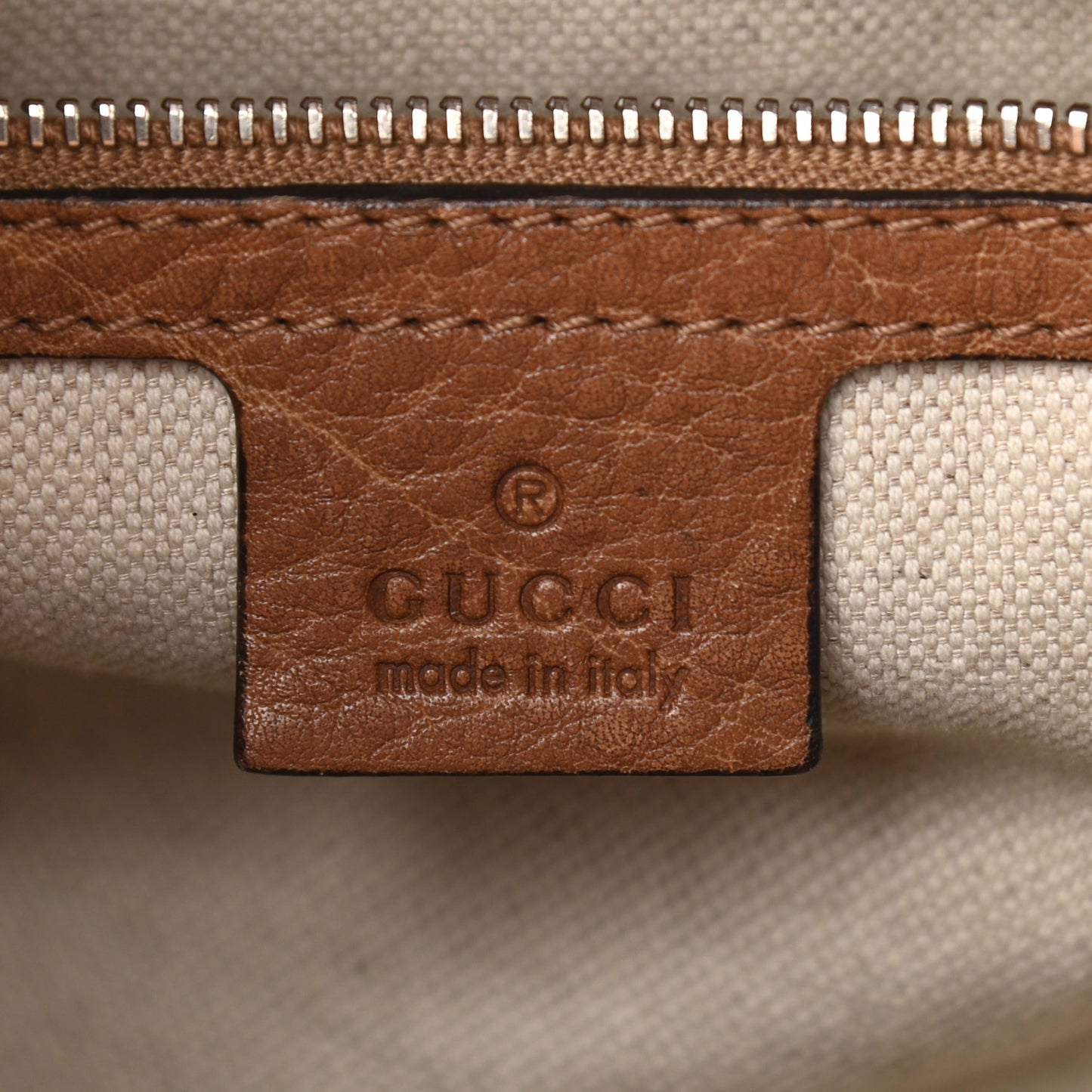 Pebbled Calfskin Medium Miss GG Top Handle Bag Light Cuir